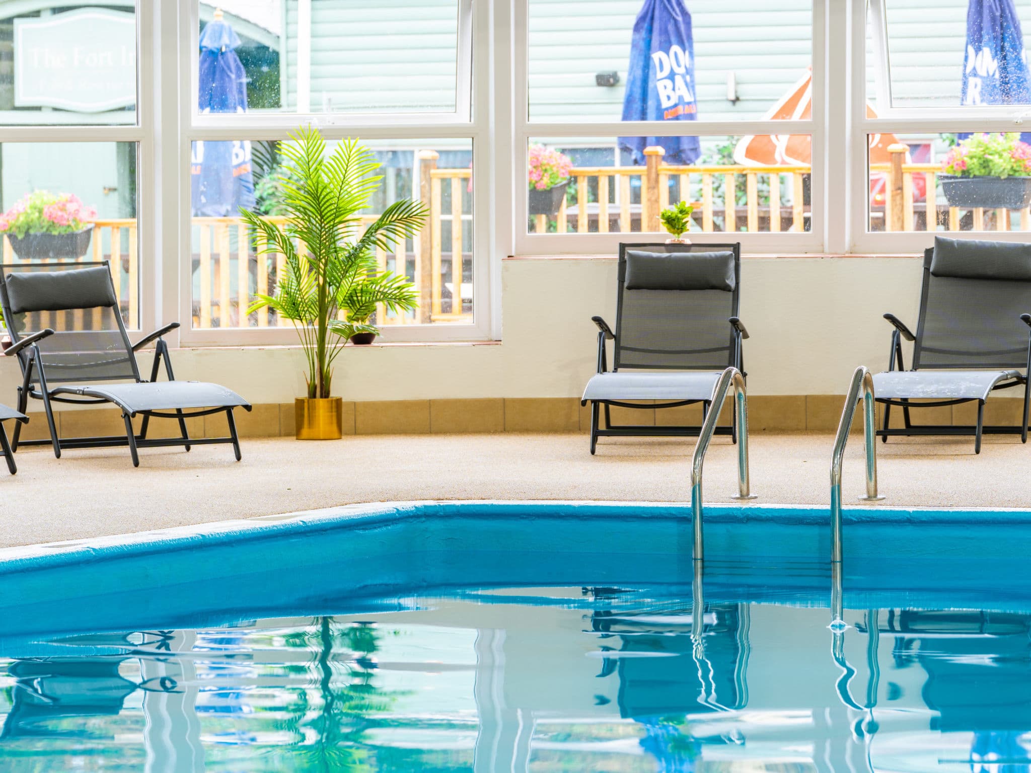 Pool Indoor