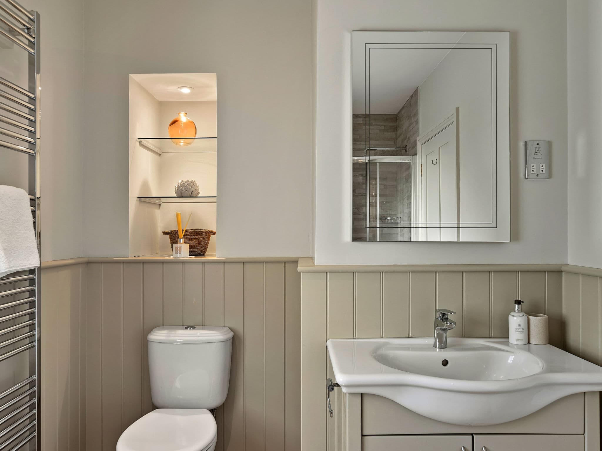 Bathroom / Wellness