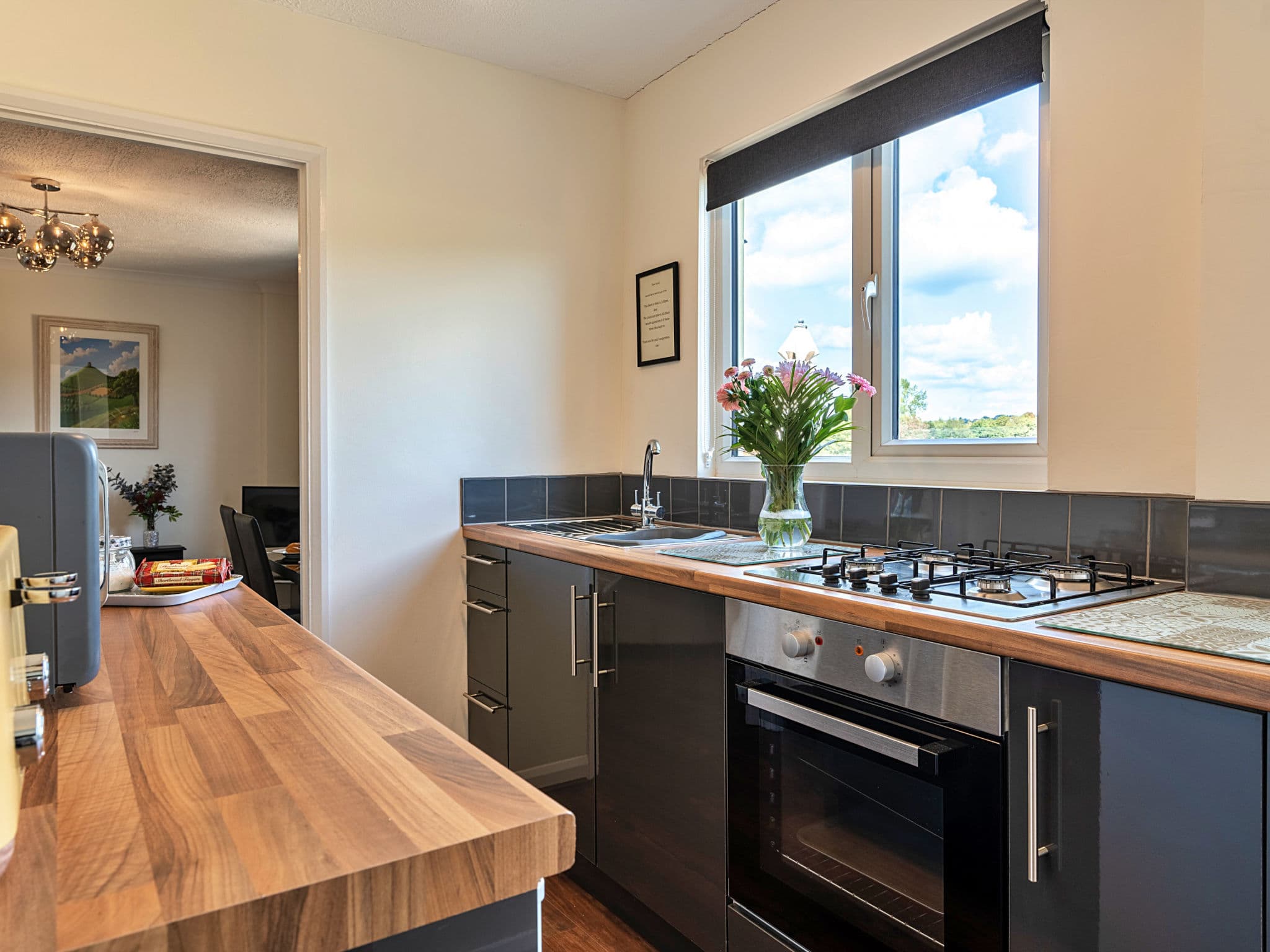 Kitchen / Dining Room