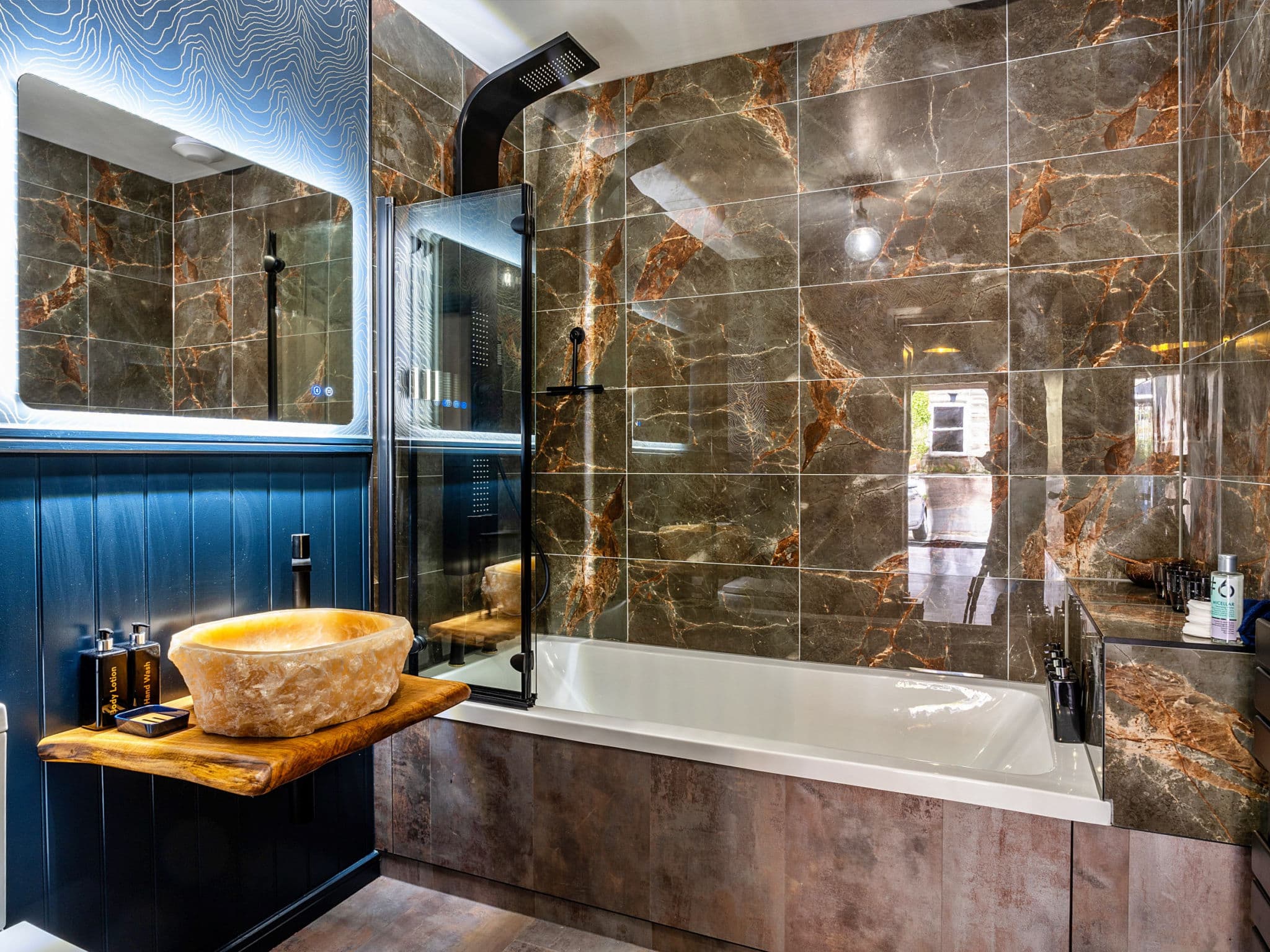 Bathroom / Wellness