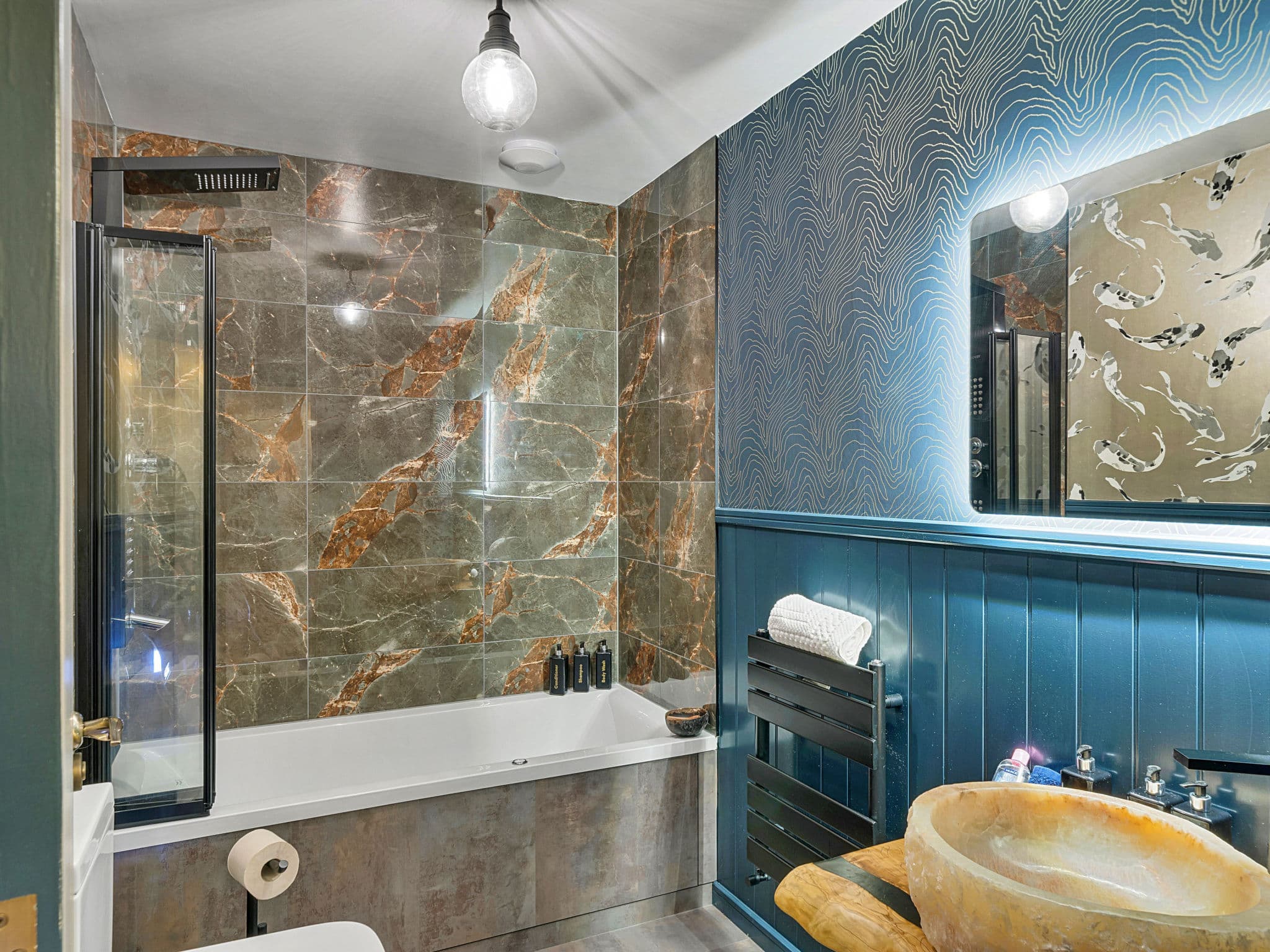Bathroom / Wellness