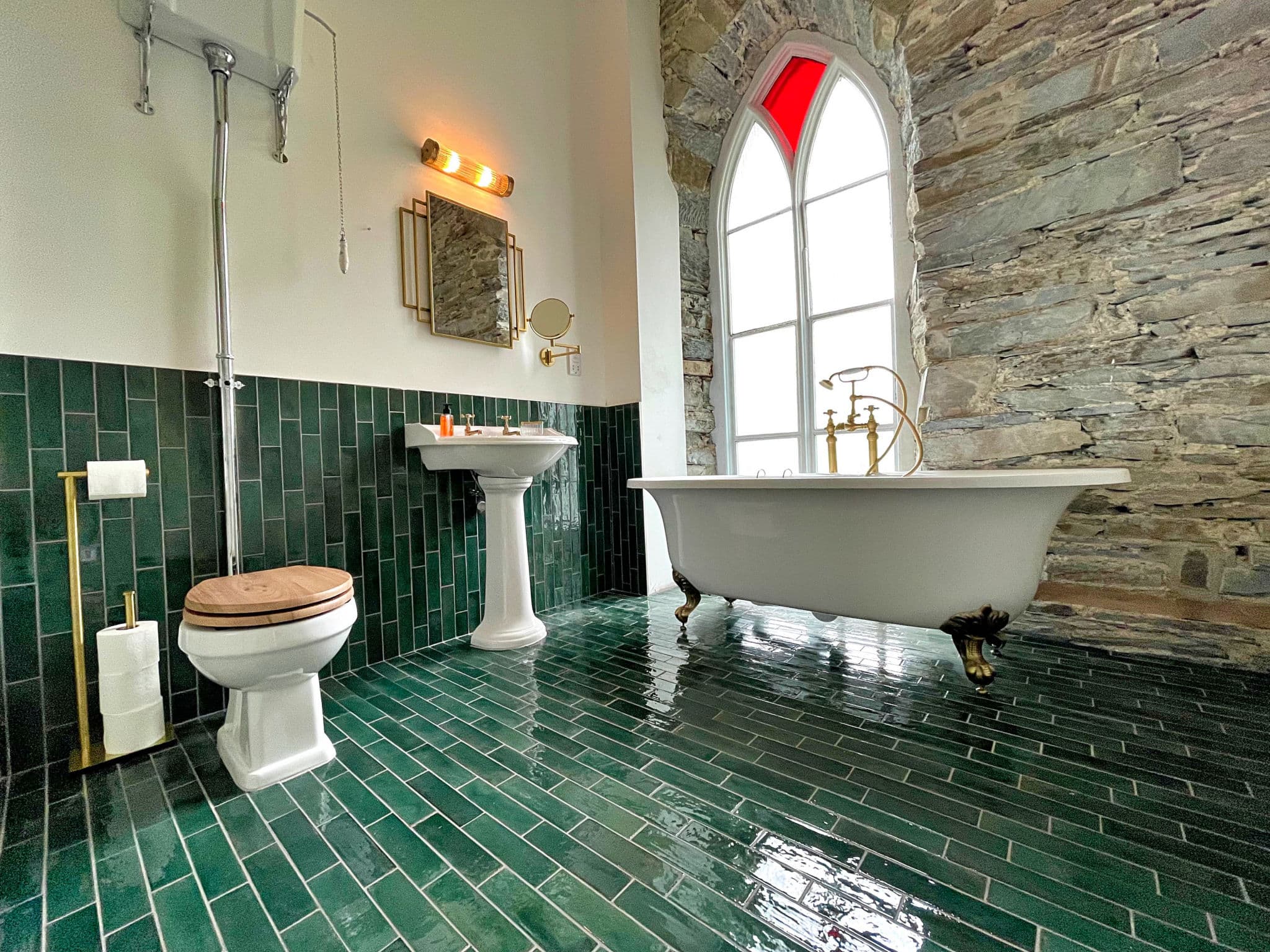 Bathroom / Wellness