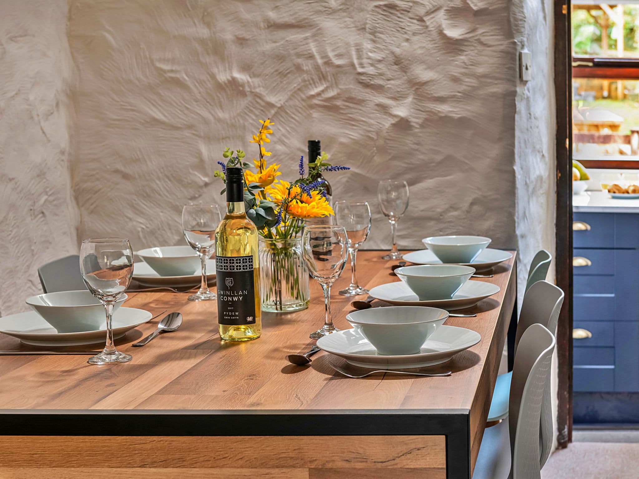 Kitchen / Dining Room