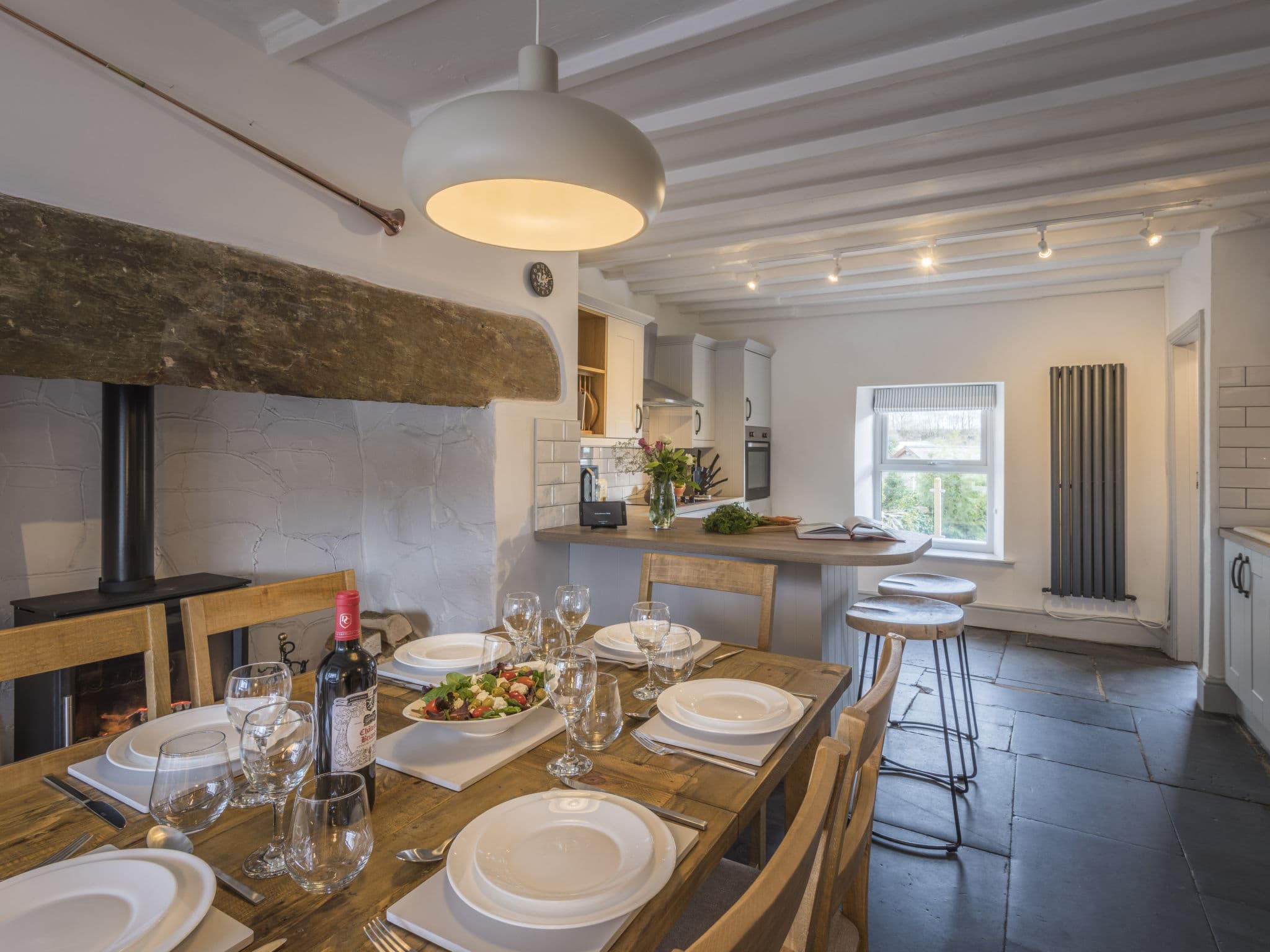 Kitchen / Dining Room