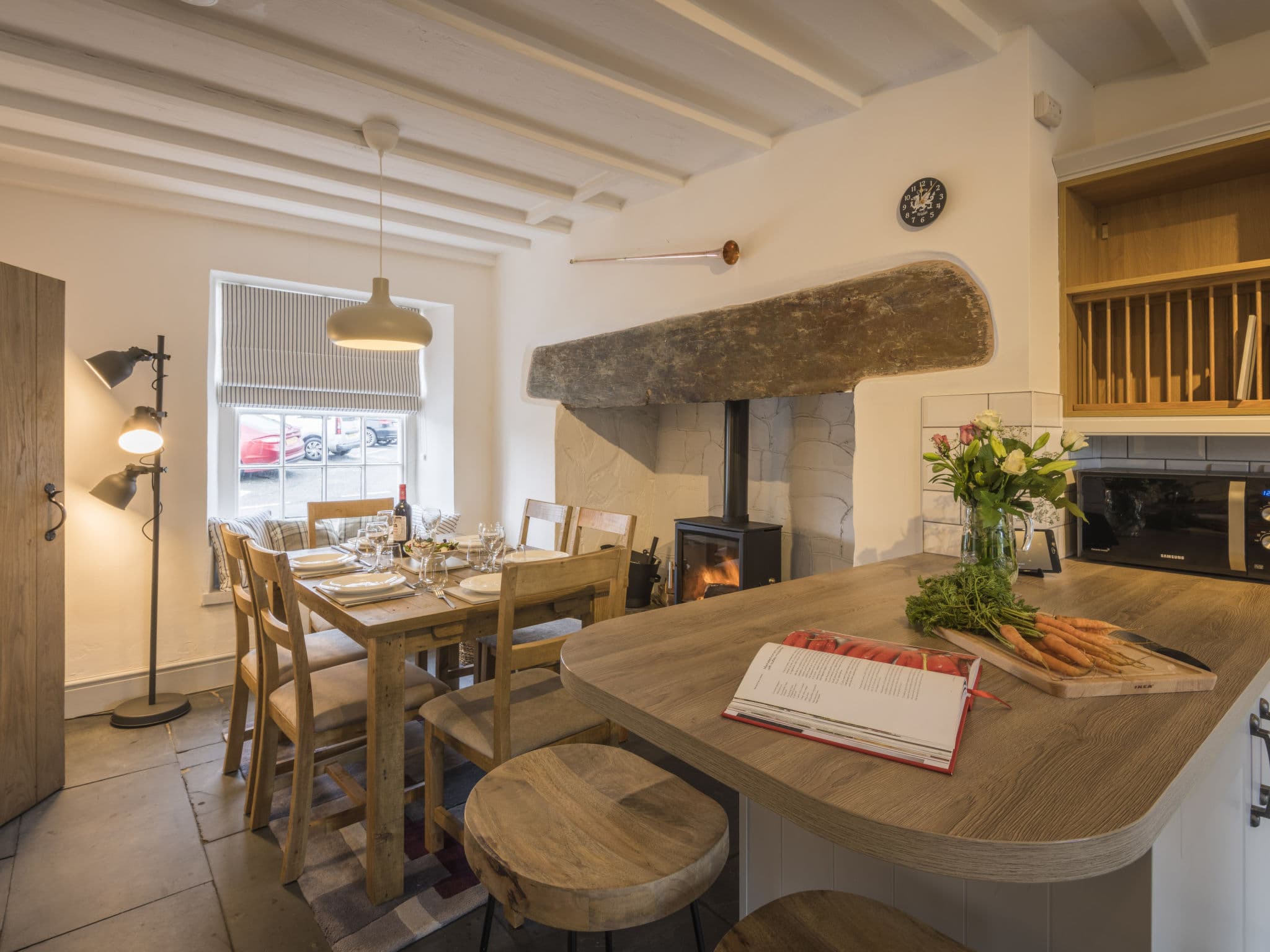 Kitchen / Dining Room