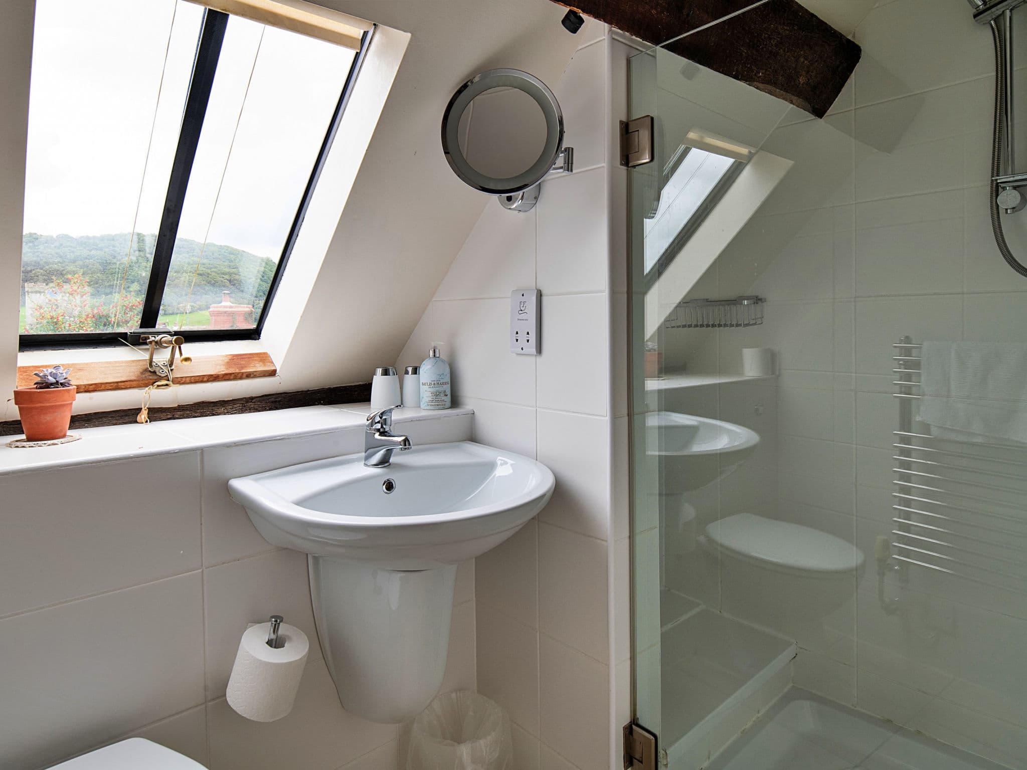 Bathroom / Wellness