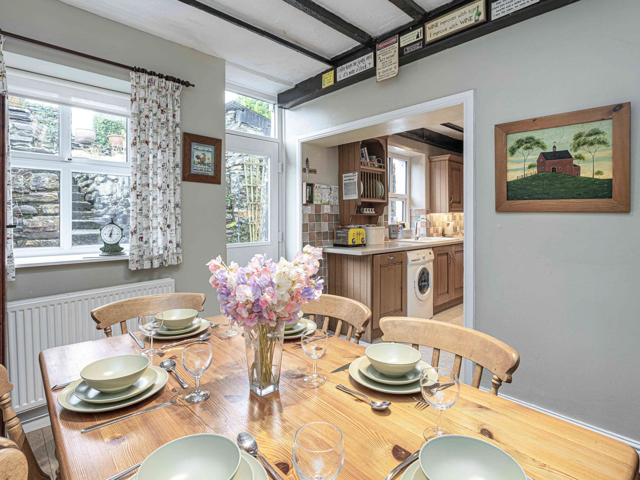 Kitchen / Dining Room