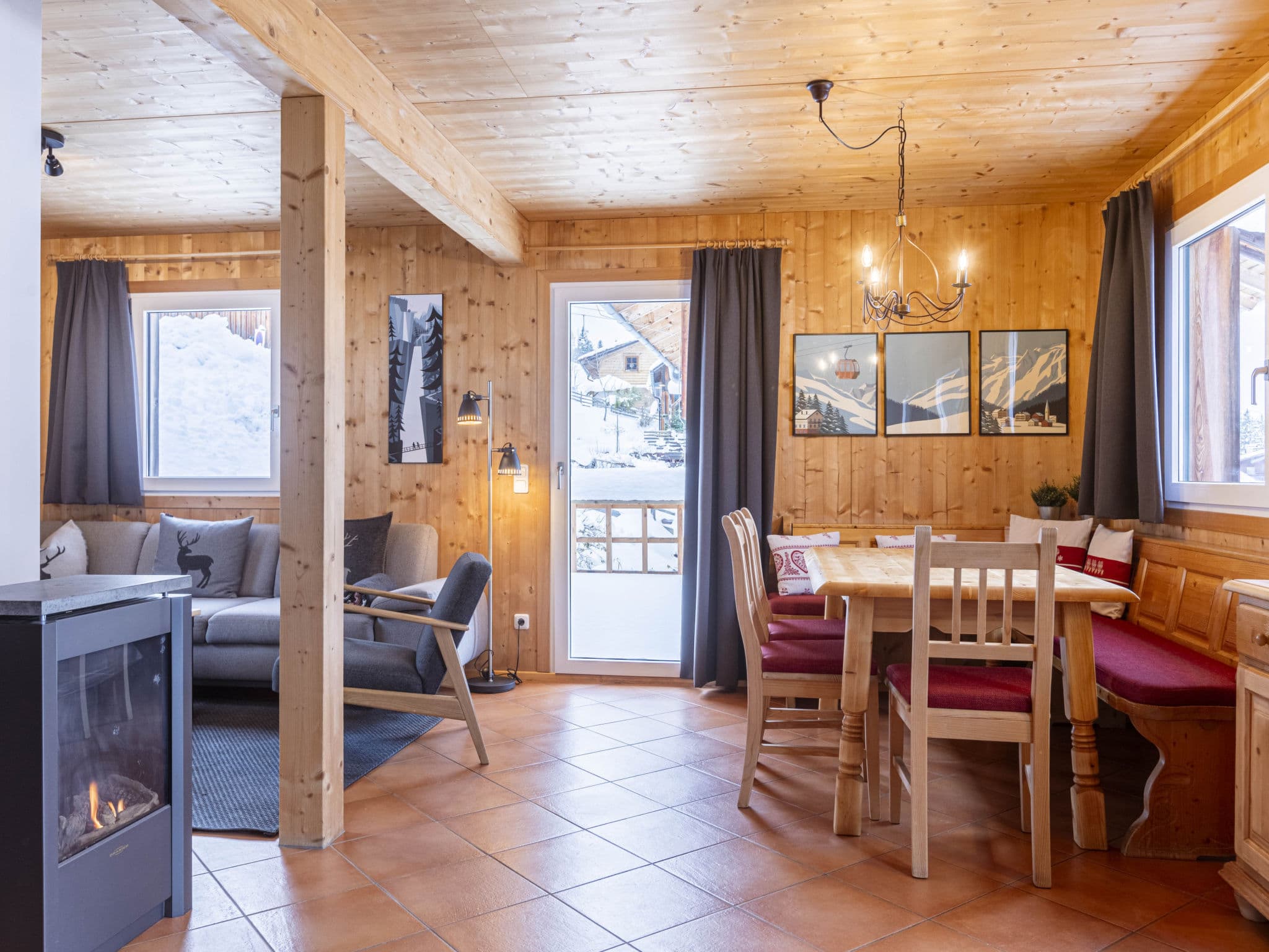 Kitchen / Dining Room
