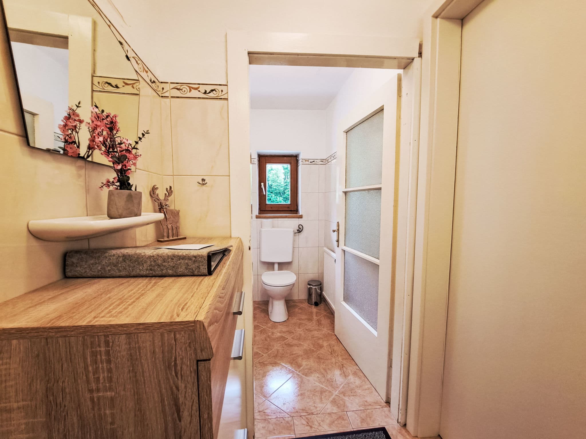 Bathroom / Wellness