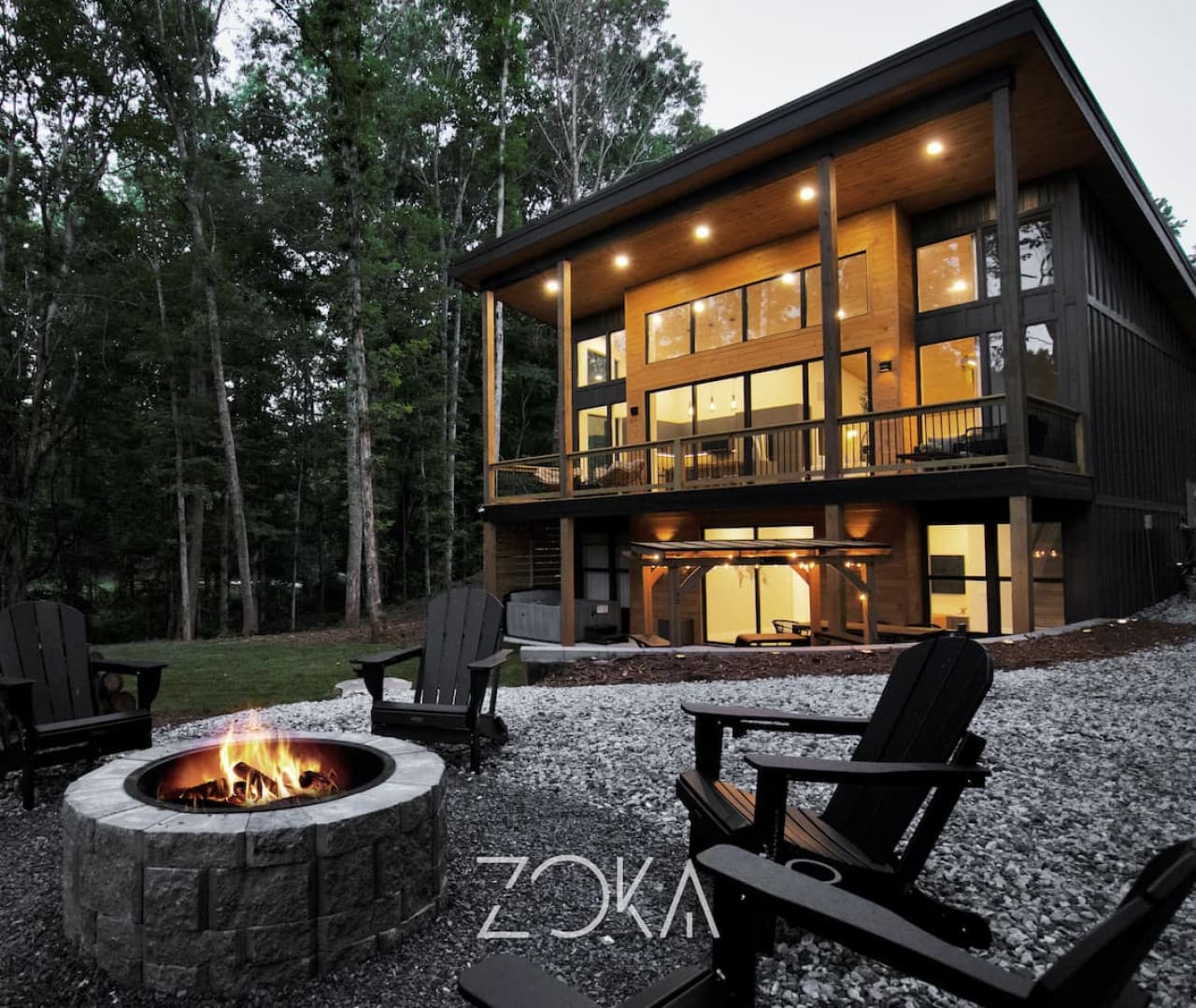 Zoka  Luxe Modern Retreat Near Clemson w/ Hot Tub