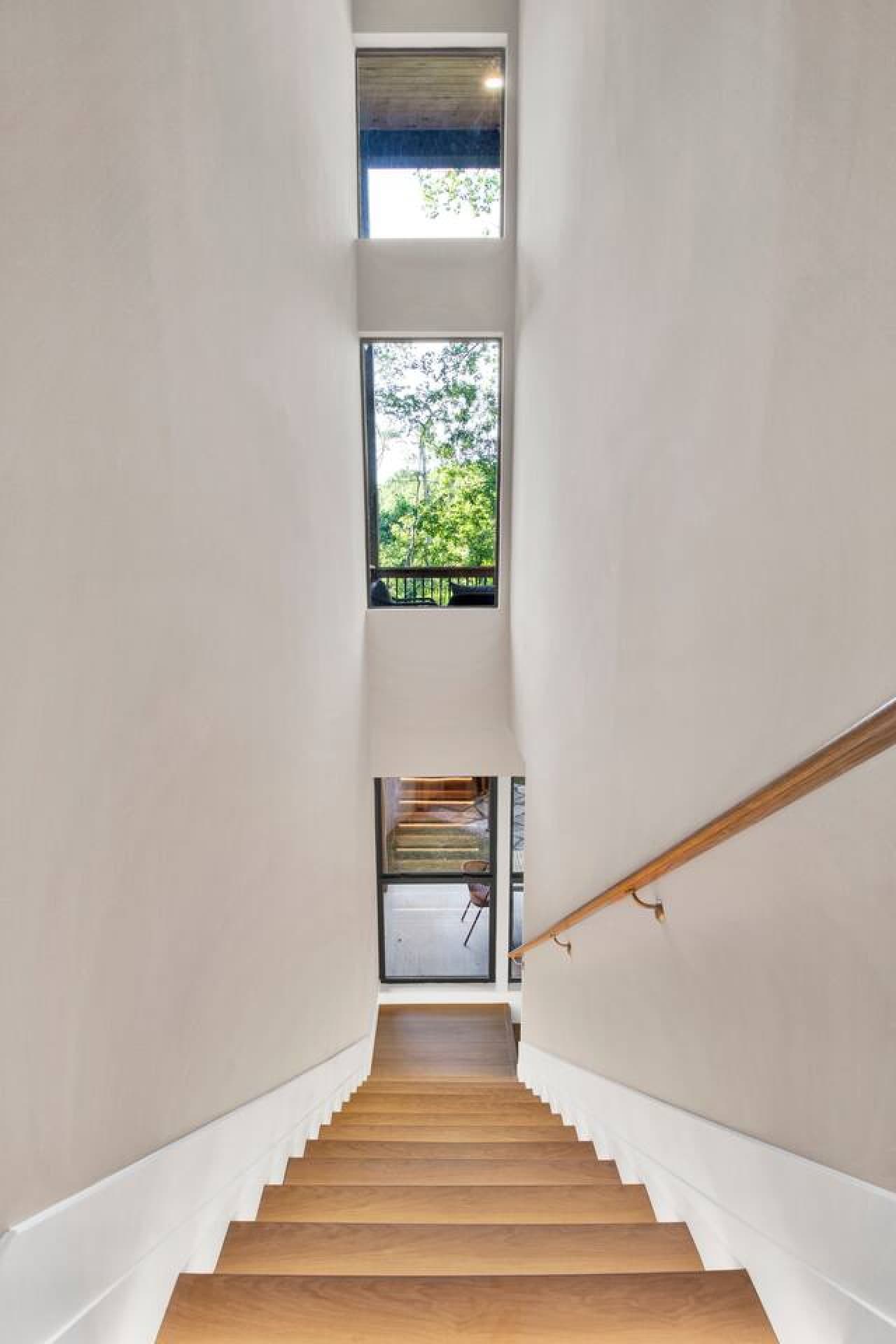 Gallery Image 31