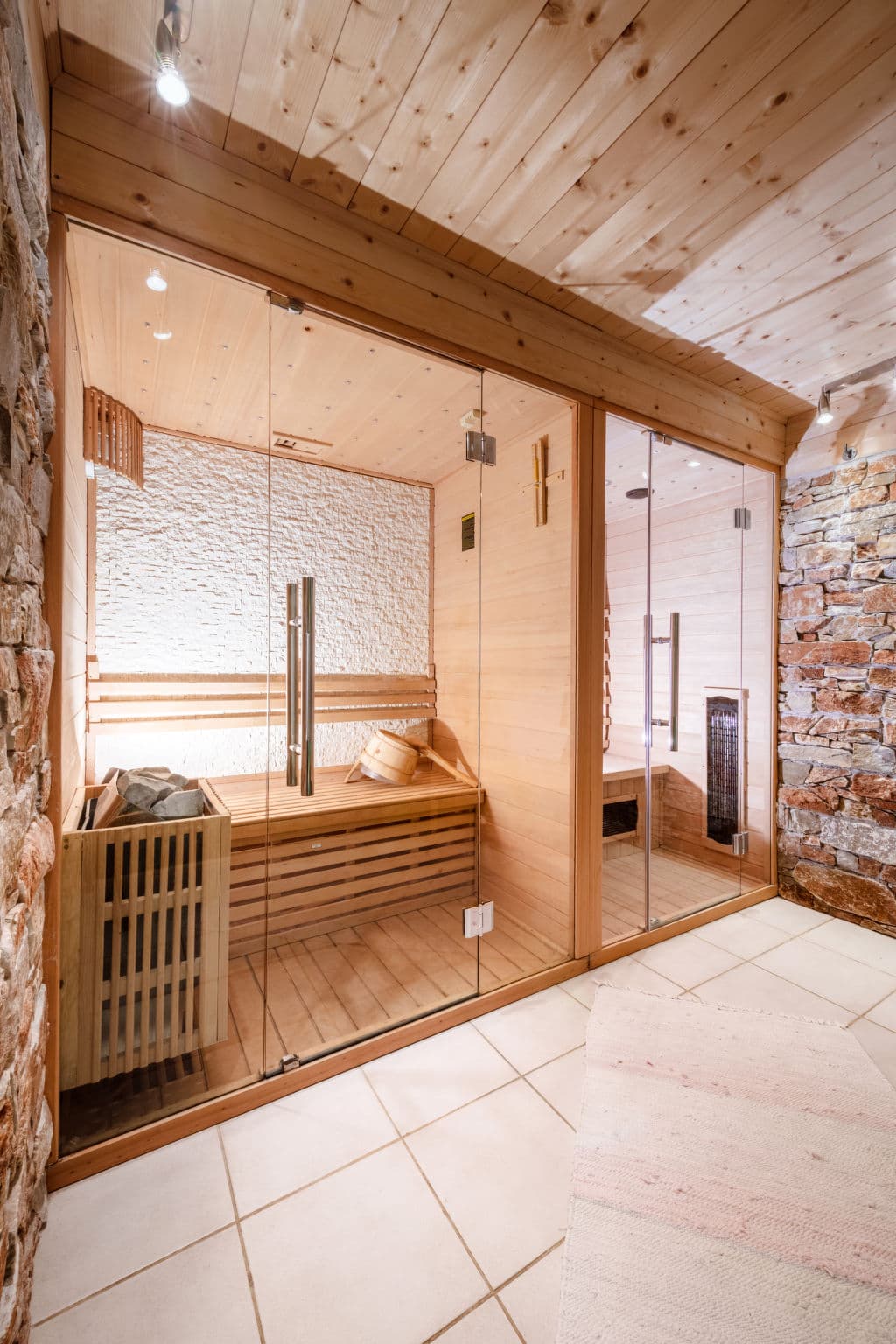 Bathroom / Wellness