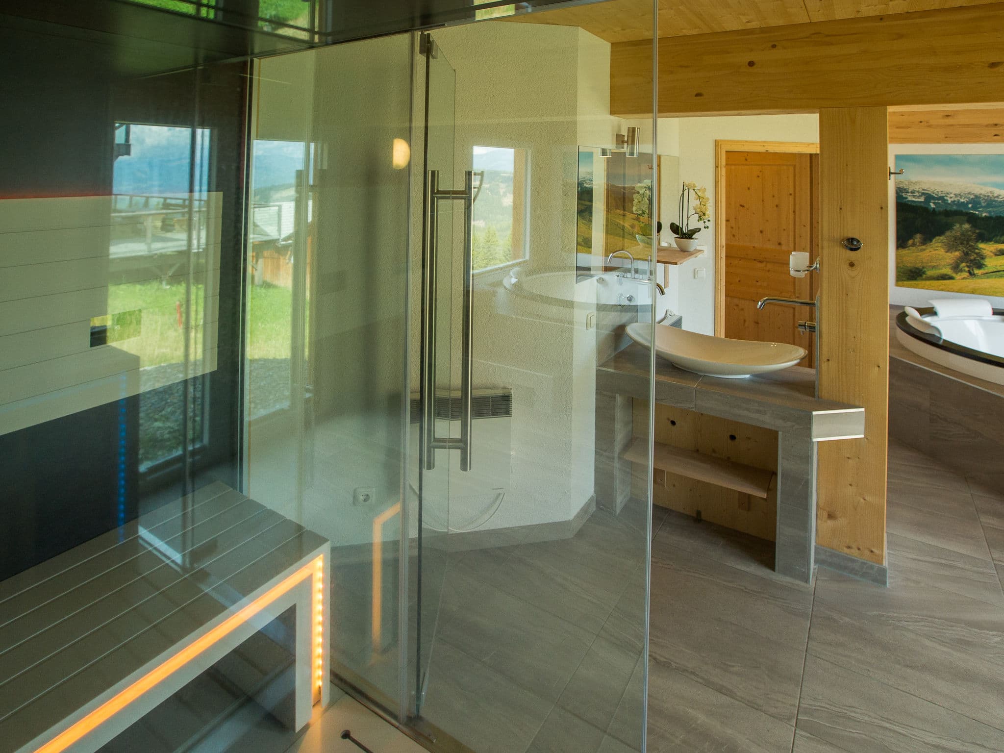 Bathroom / Wellness
