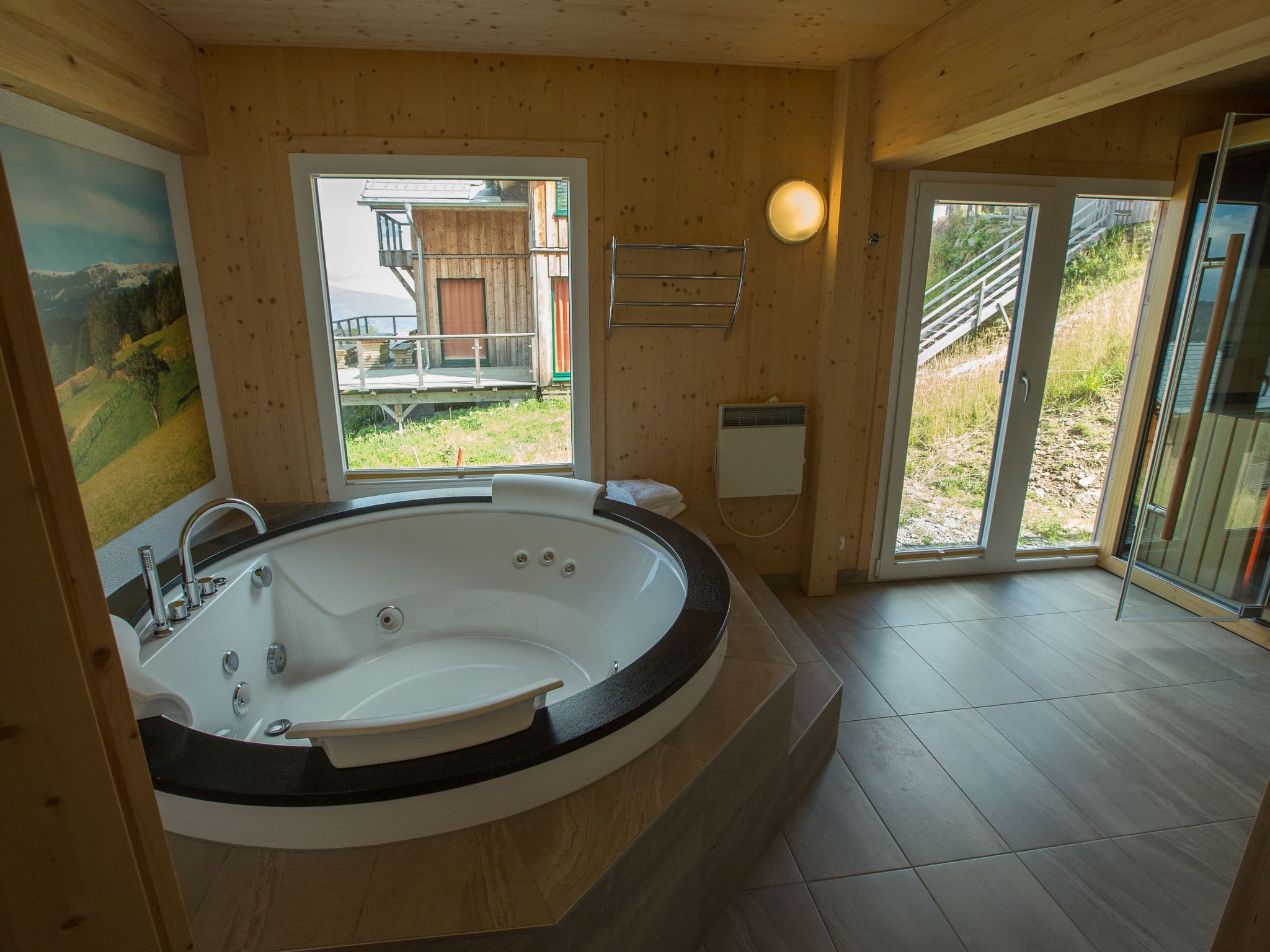 Bathroom / Wellness