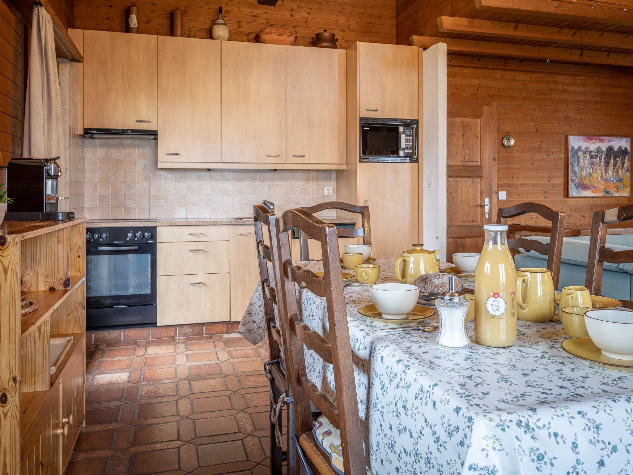 Kitchen / Dining Room
