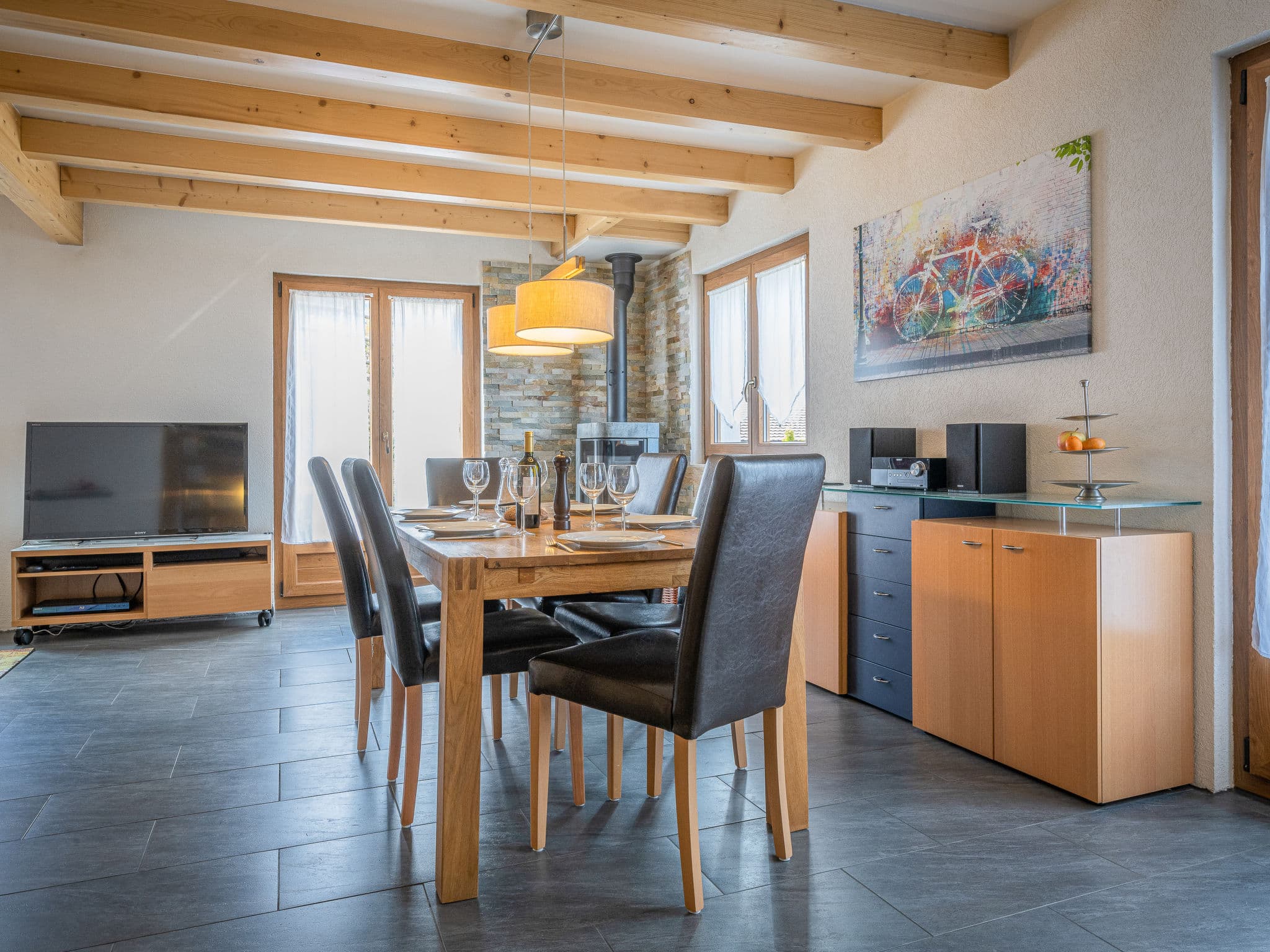 Kitchen / Dining Room