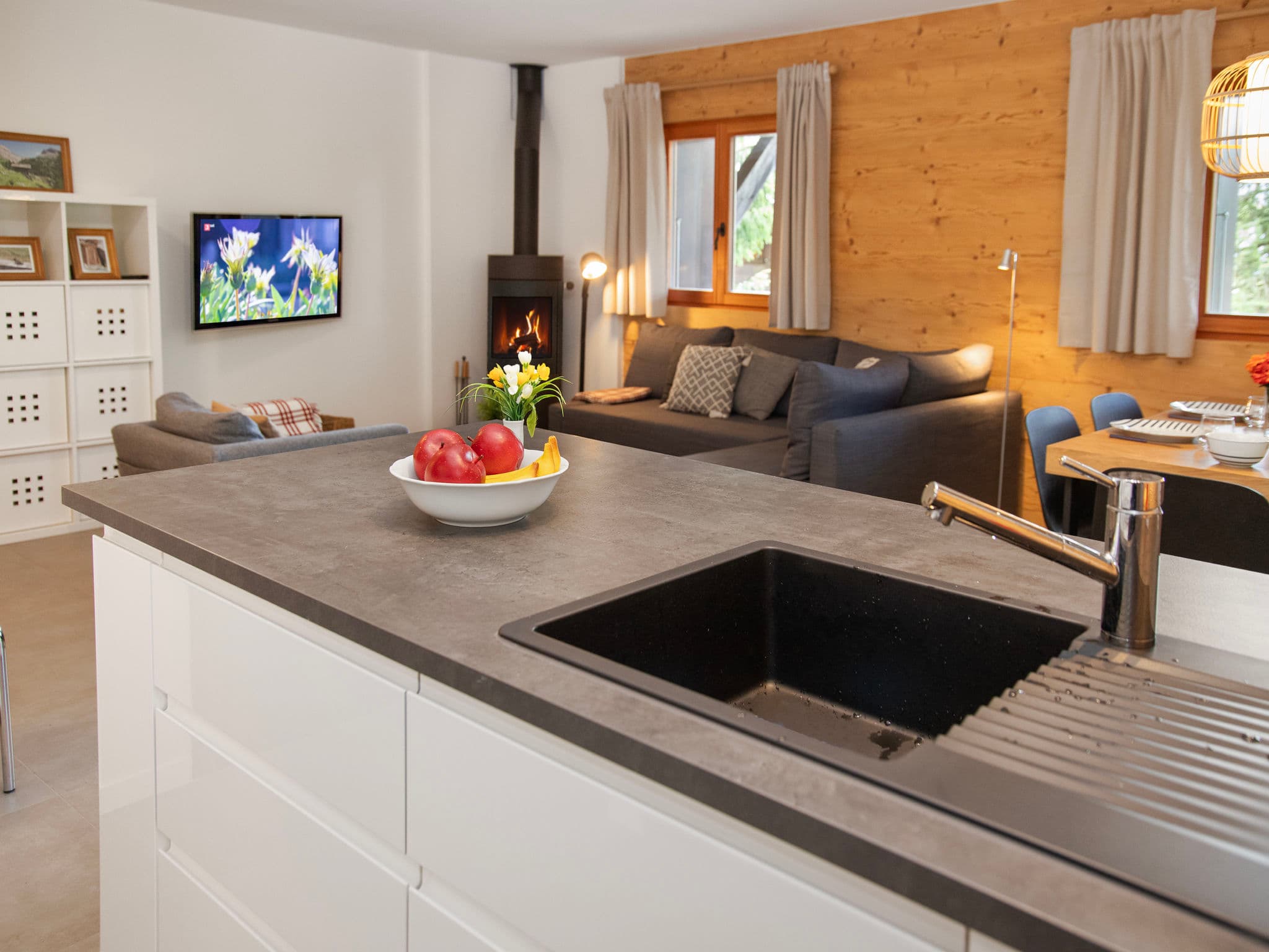 Kitchen / Dining Room