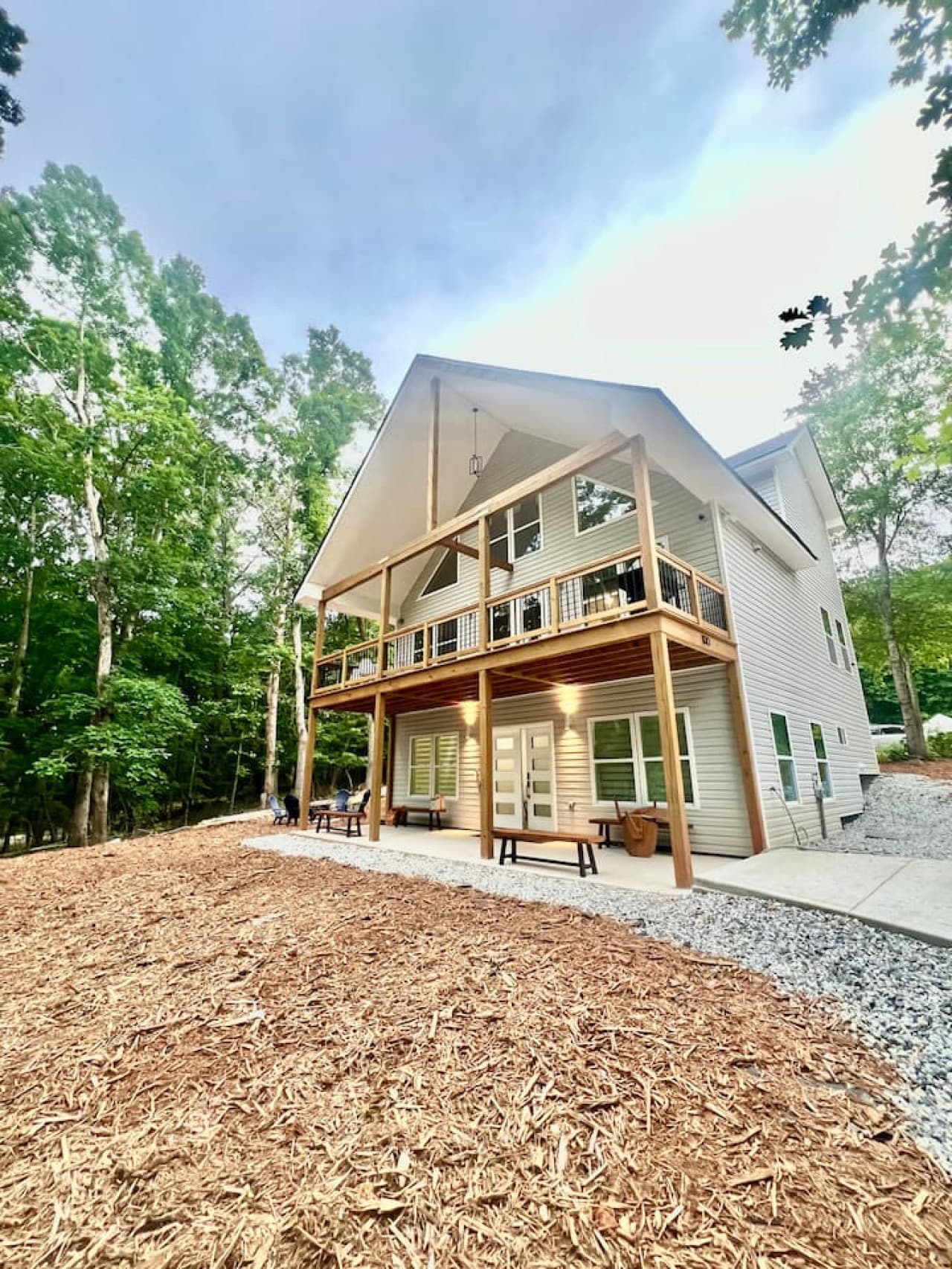 Hopewood Retreat in Lake Hartwell near Clemson