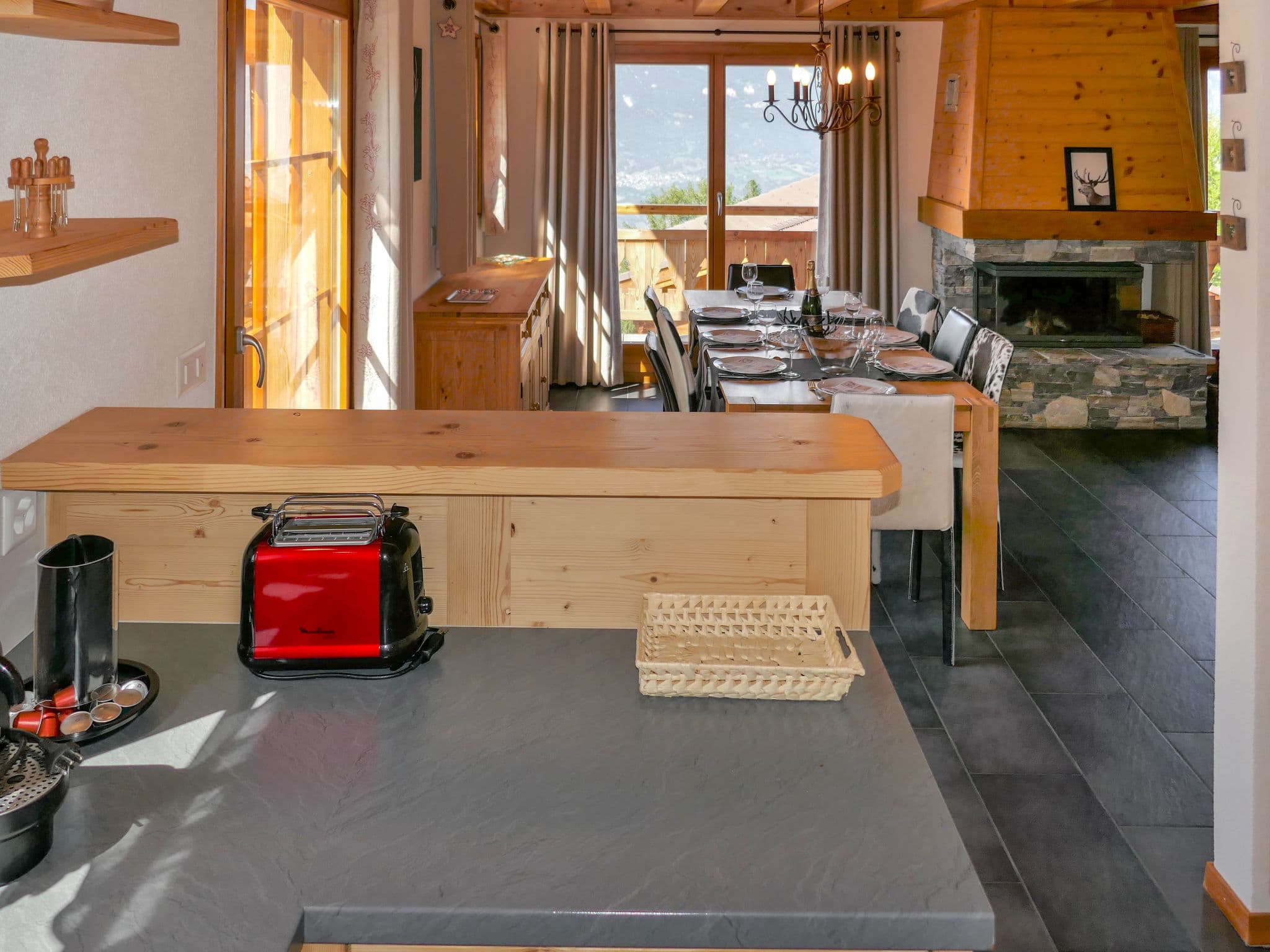 Kitchen / Dining Room