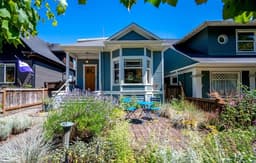 Queen Anne Cottage