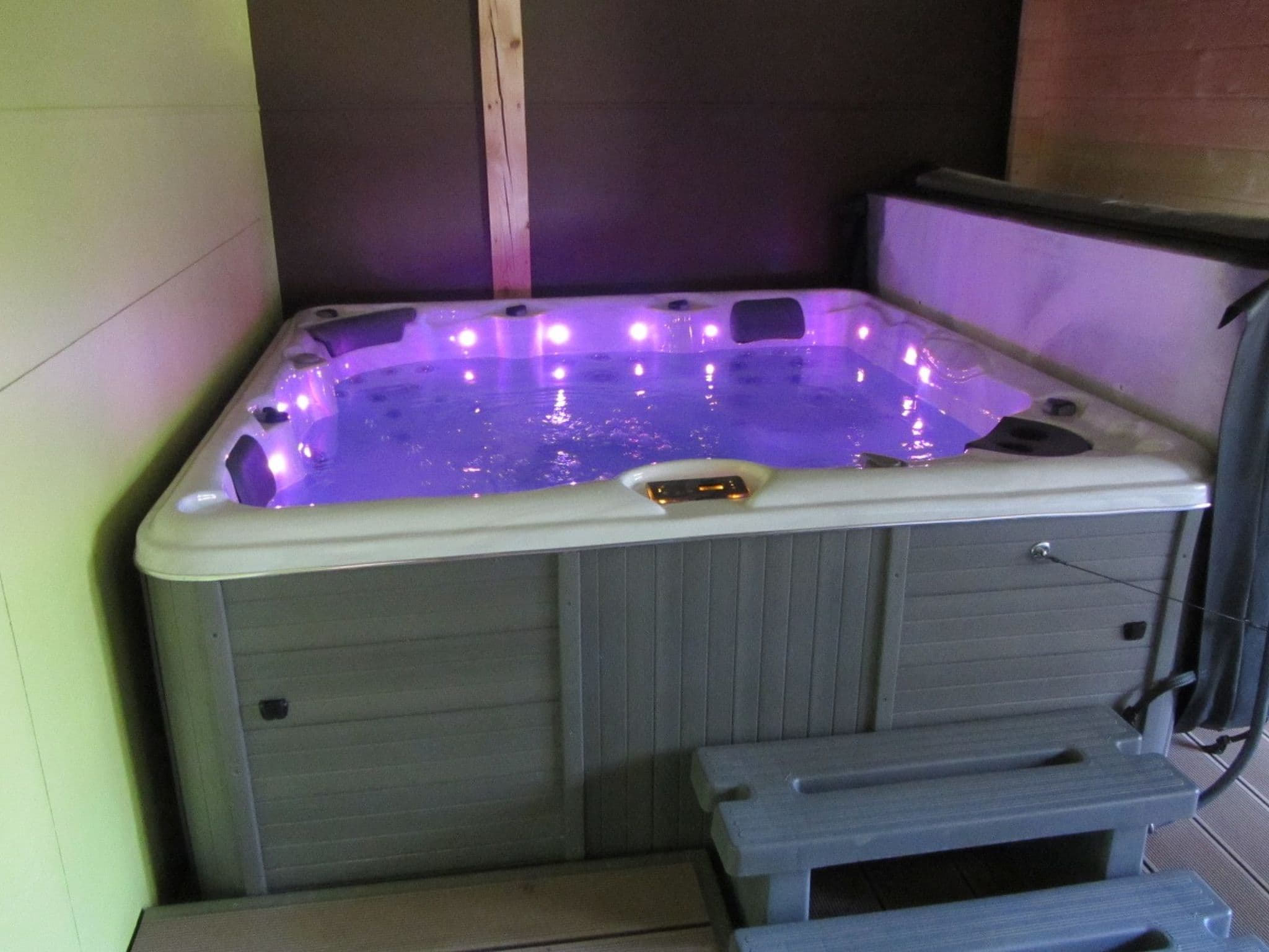 Bathroom / Wellness