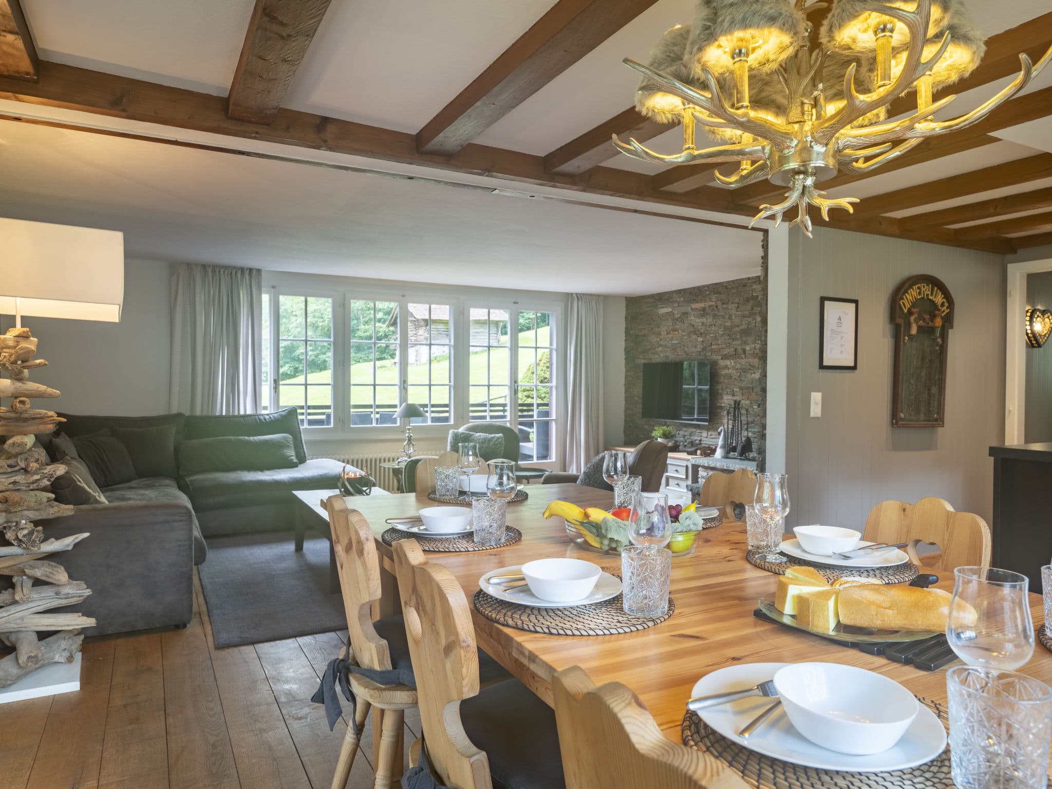 Kitchen / Dining Room