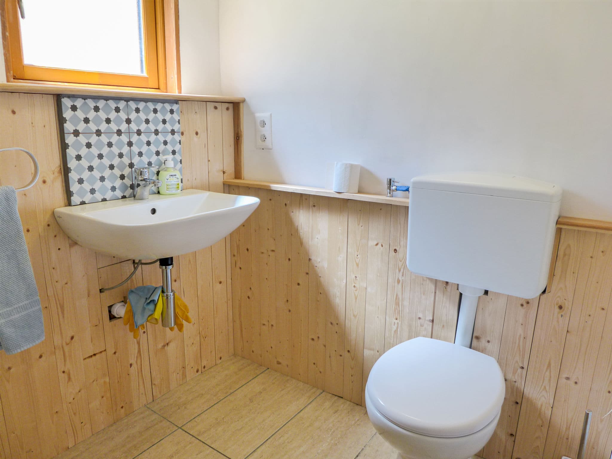 Bathroom / Wellness