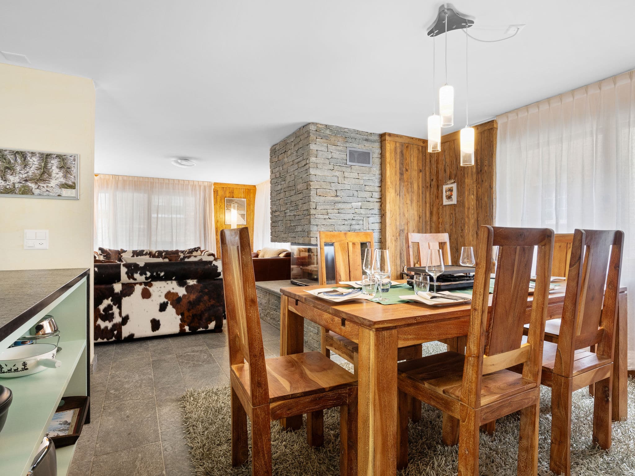 Kitchen / Dining Room