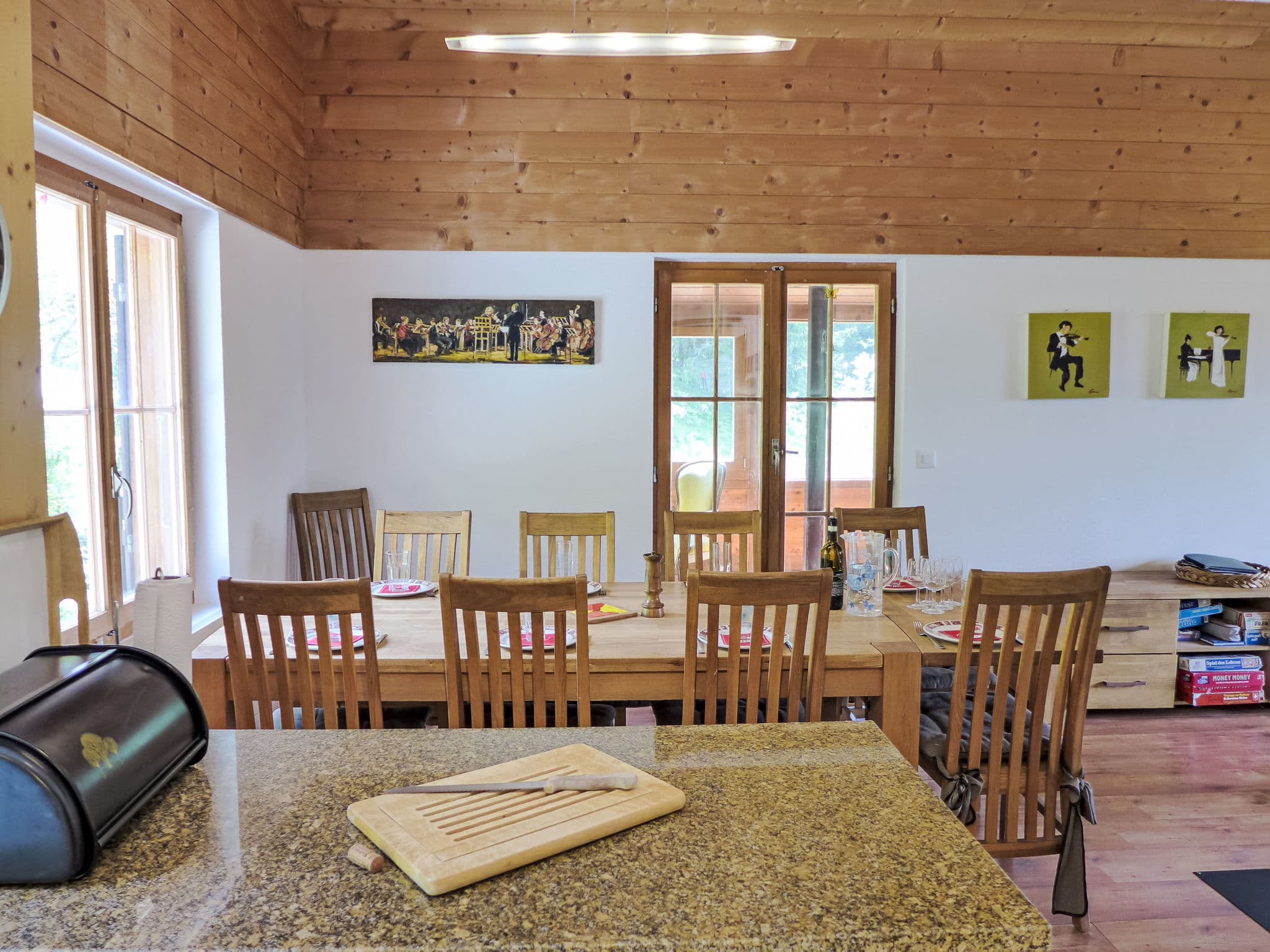 Kitchen / Dining Room