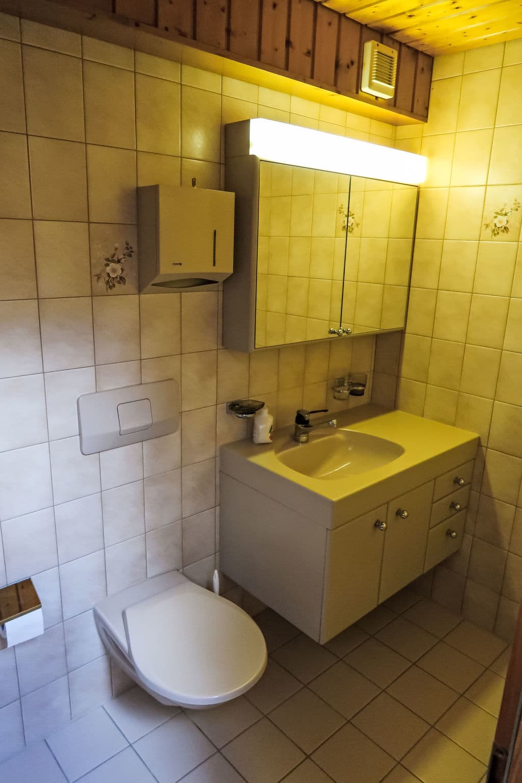 Bathroom / Wellness
