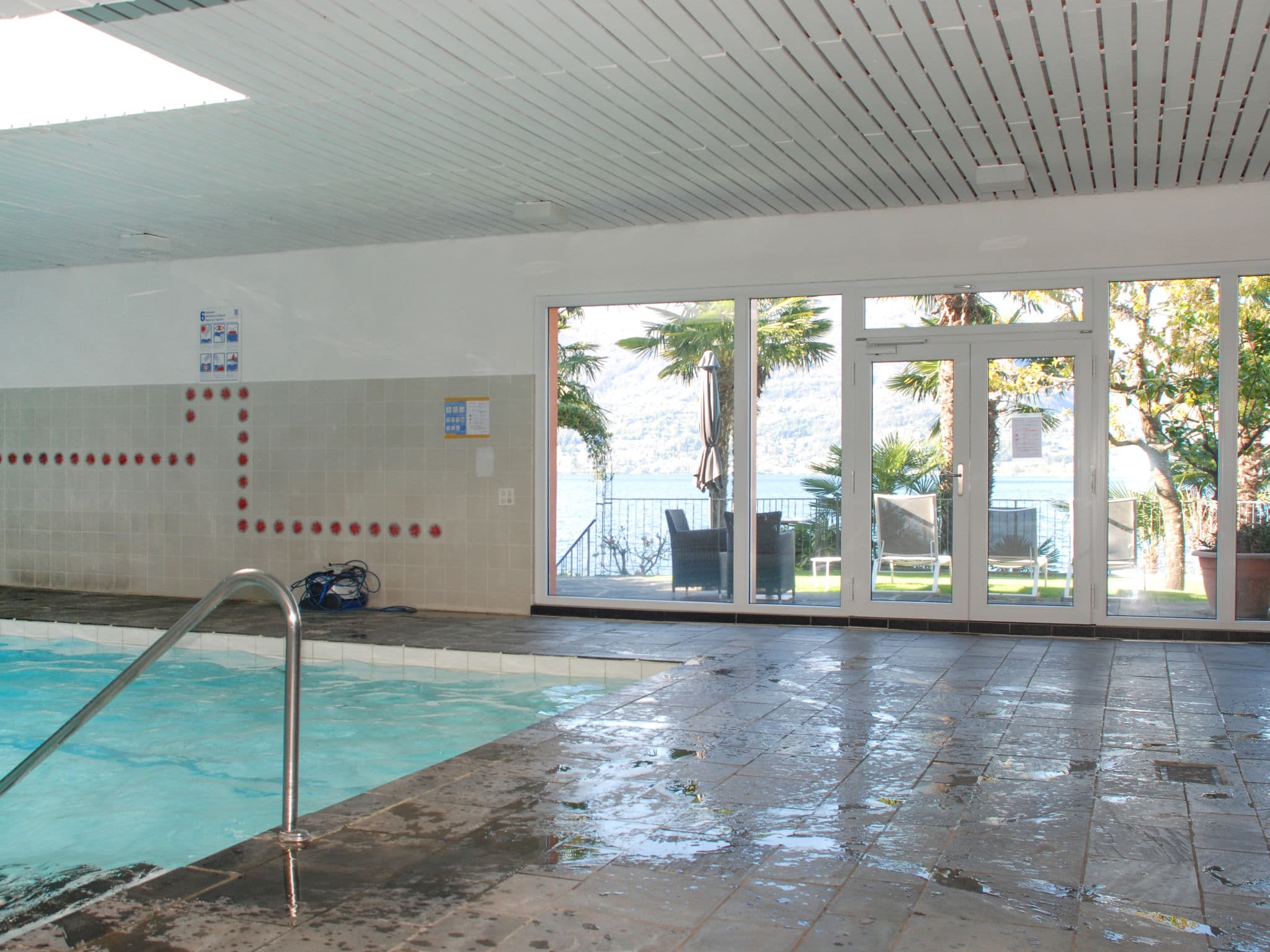 Pool Indoor