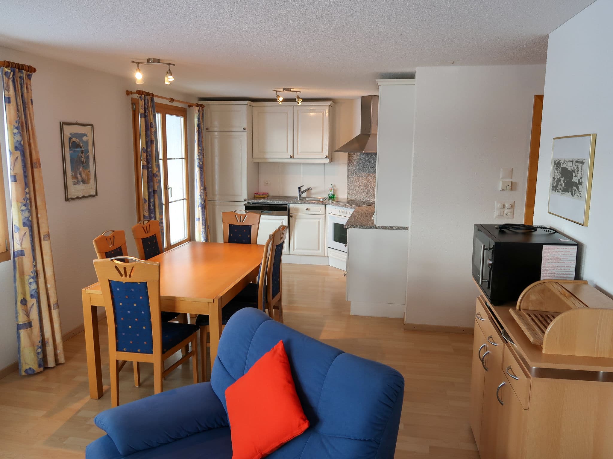 Kitchen / Dining Room