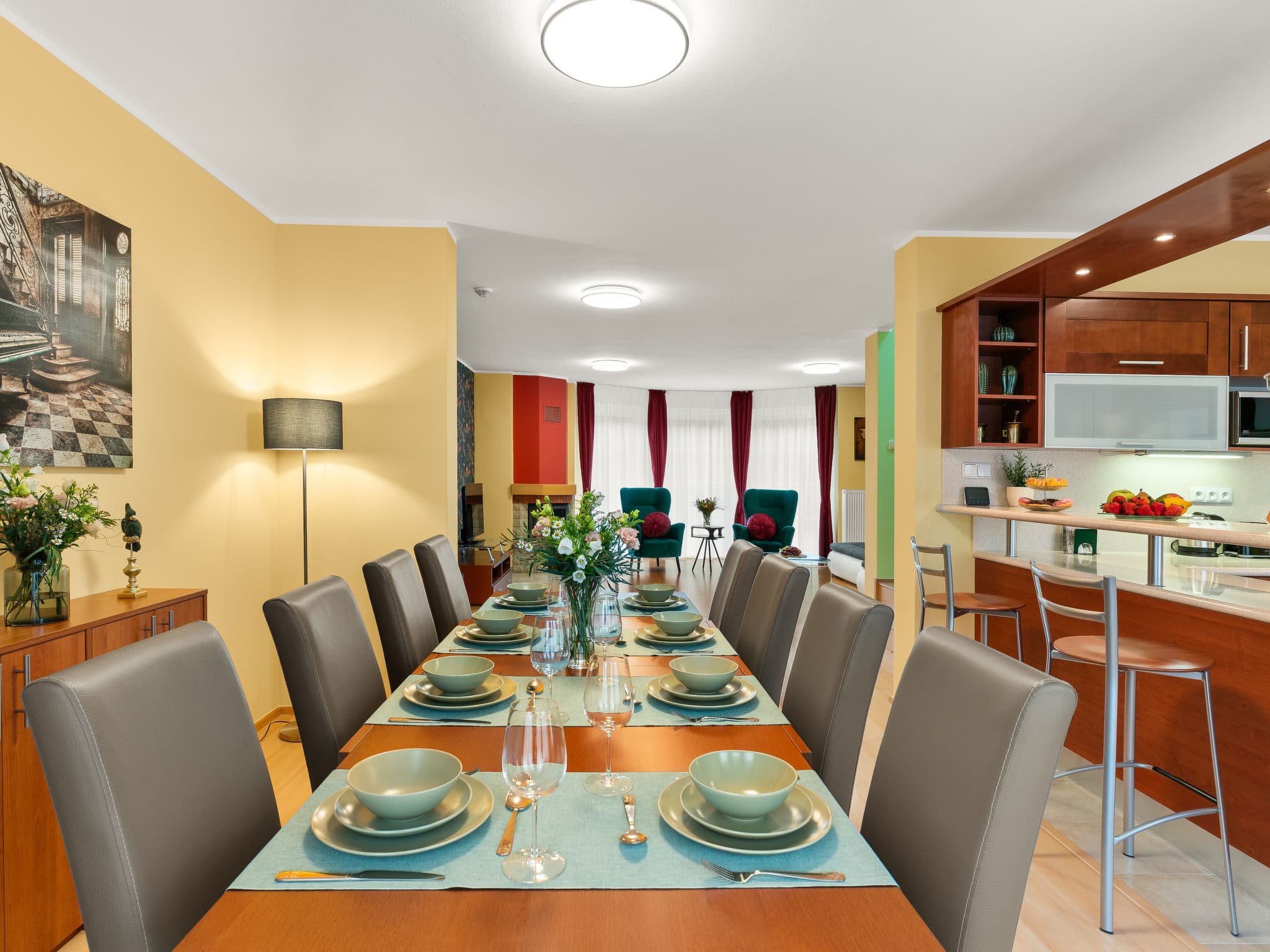 Kitchen / Dining Room