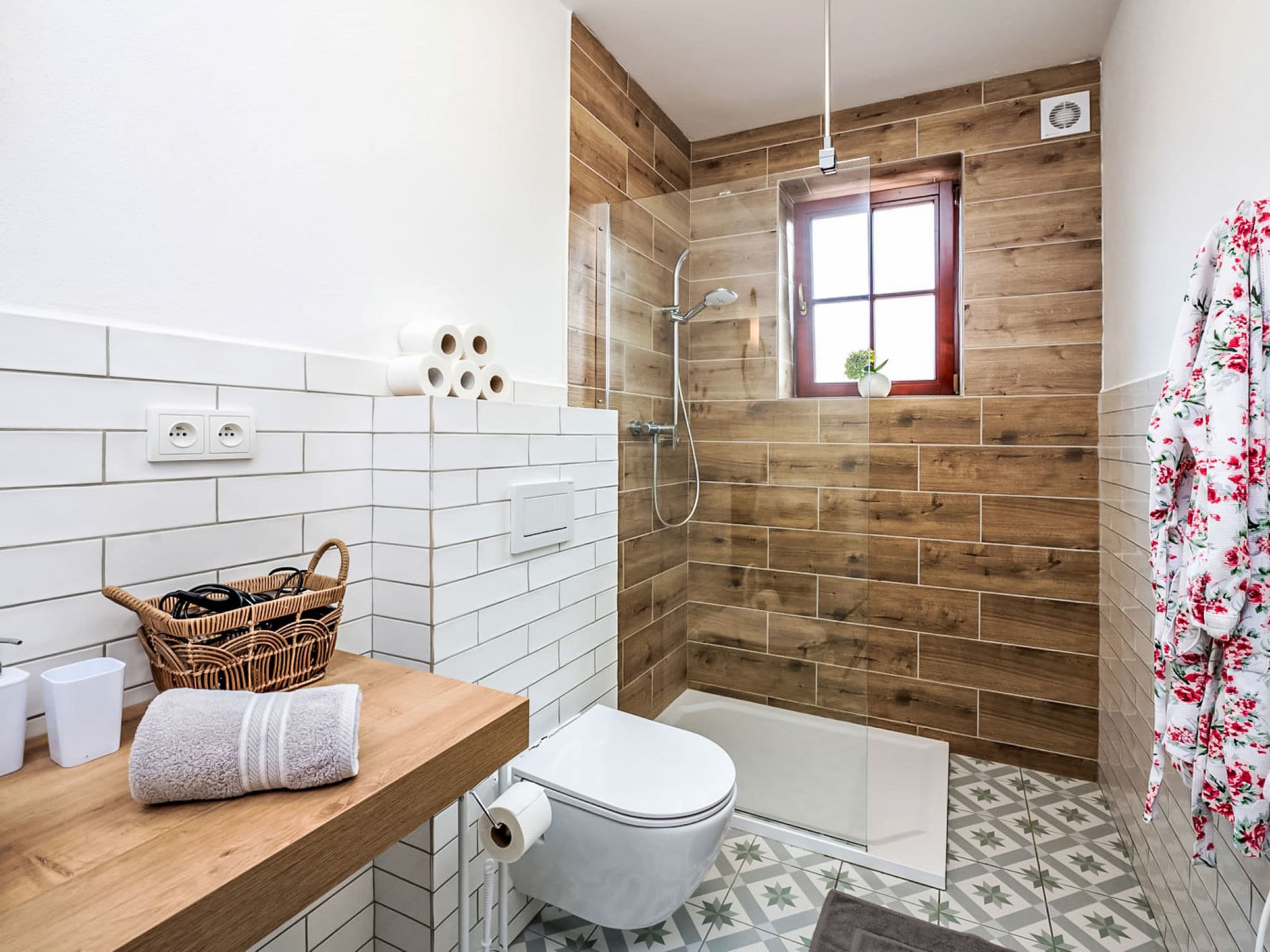 Bathroom / Wellness