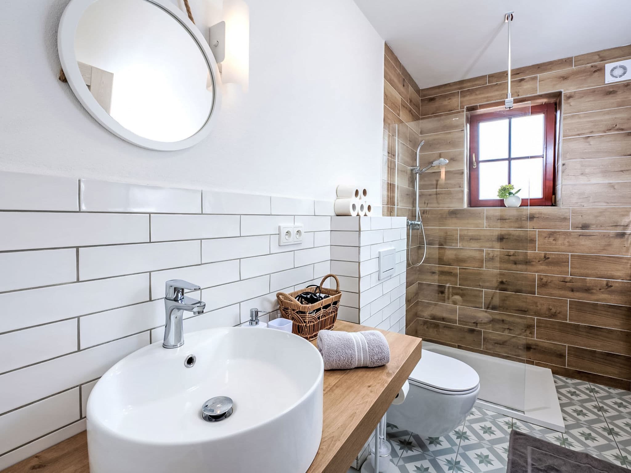 Bathroom / Wellness