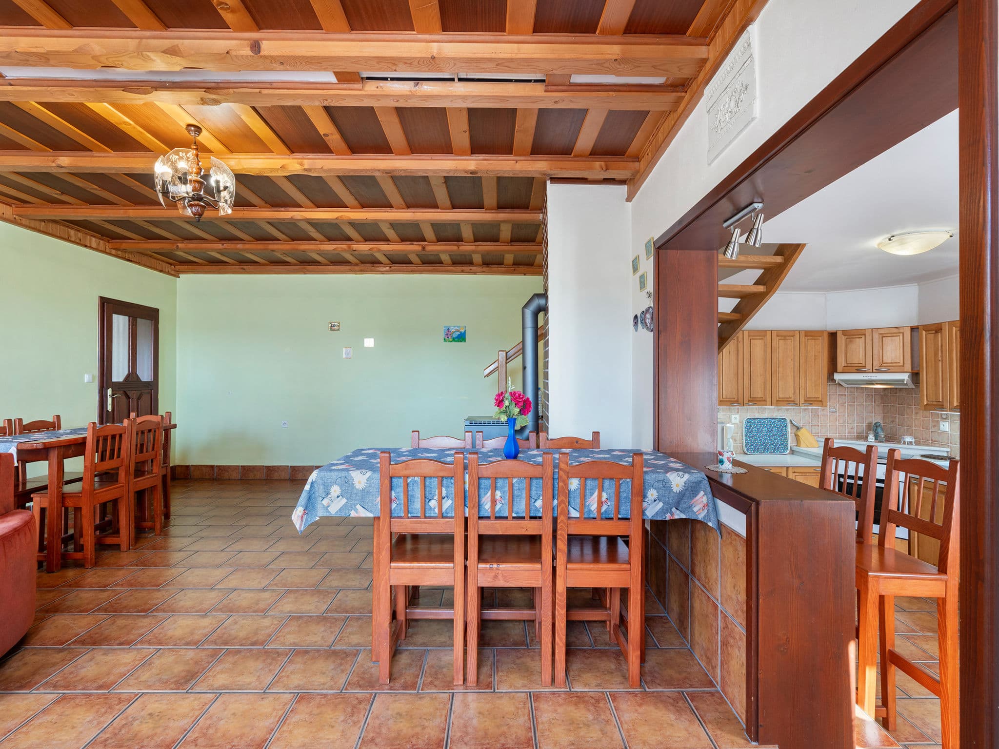 Kitchen / Dining Room