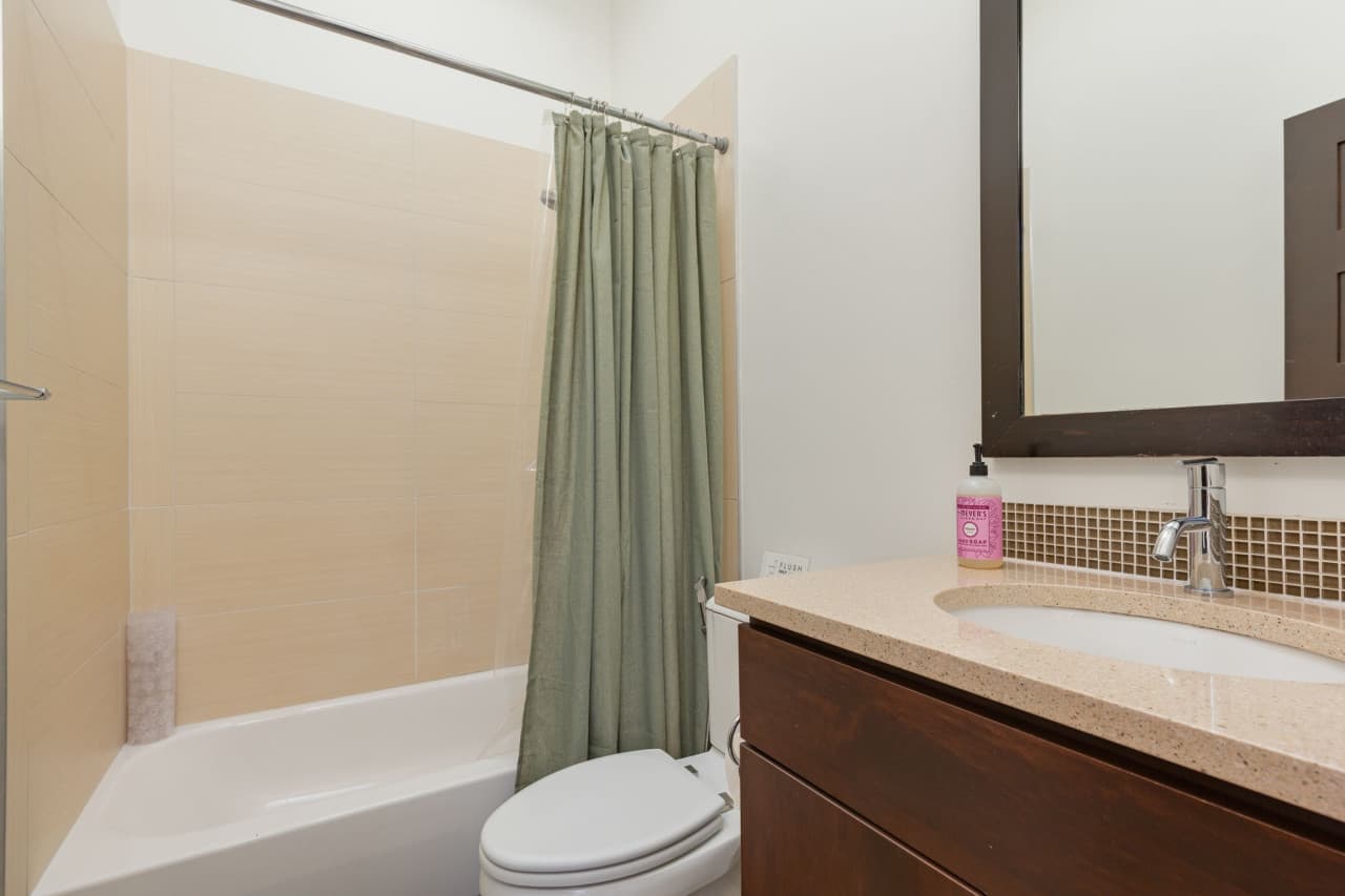 5121 S Orcas St, Seattle_0011.jpg