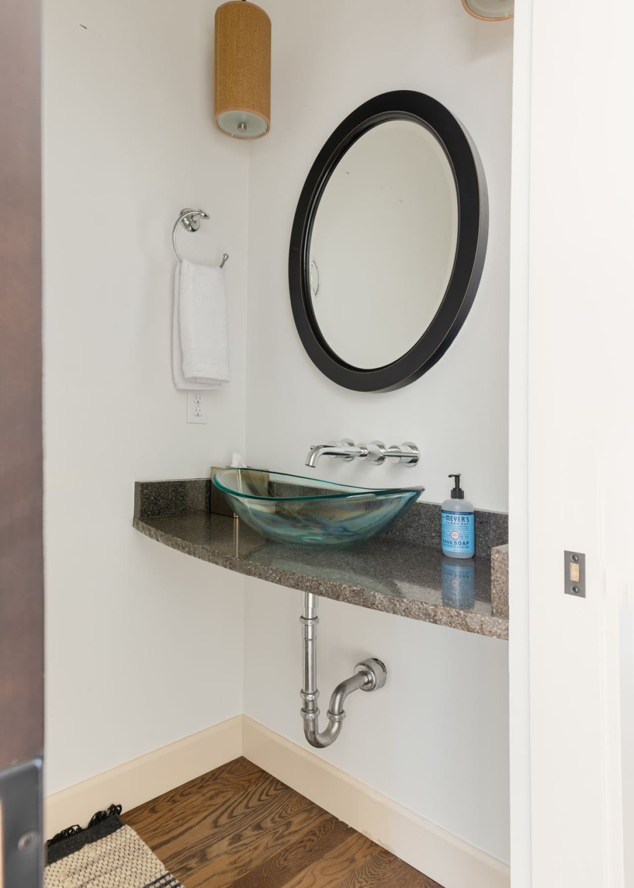 5121 S Orcas St, Seattle_0027.jpg