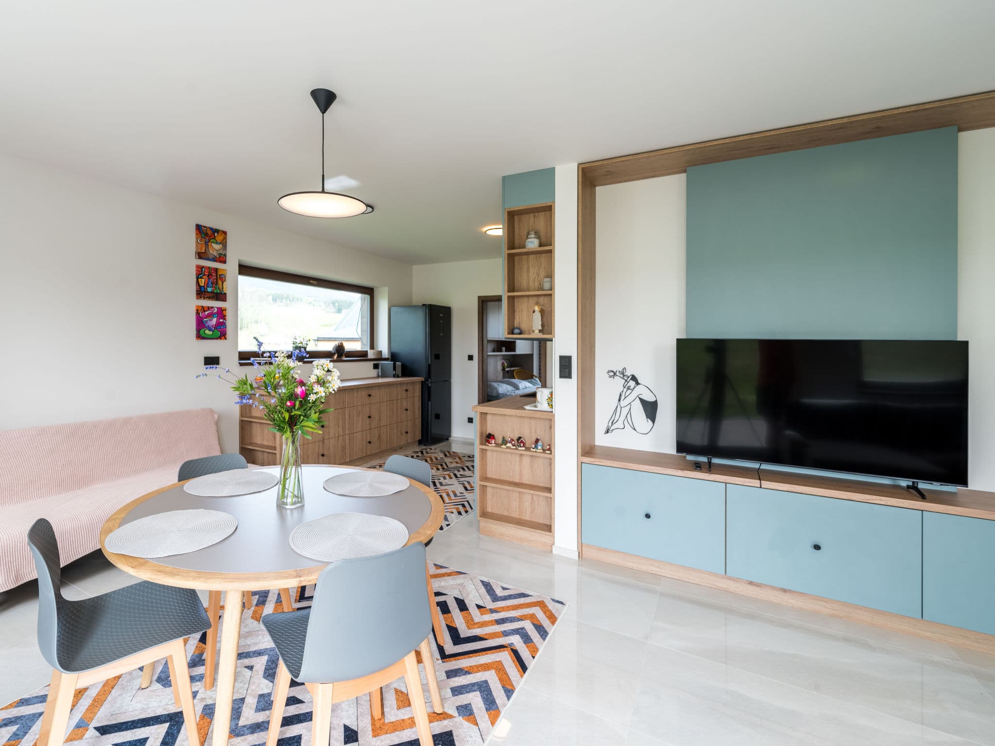 Kitchen / Dining Room