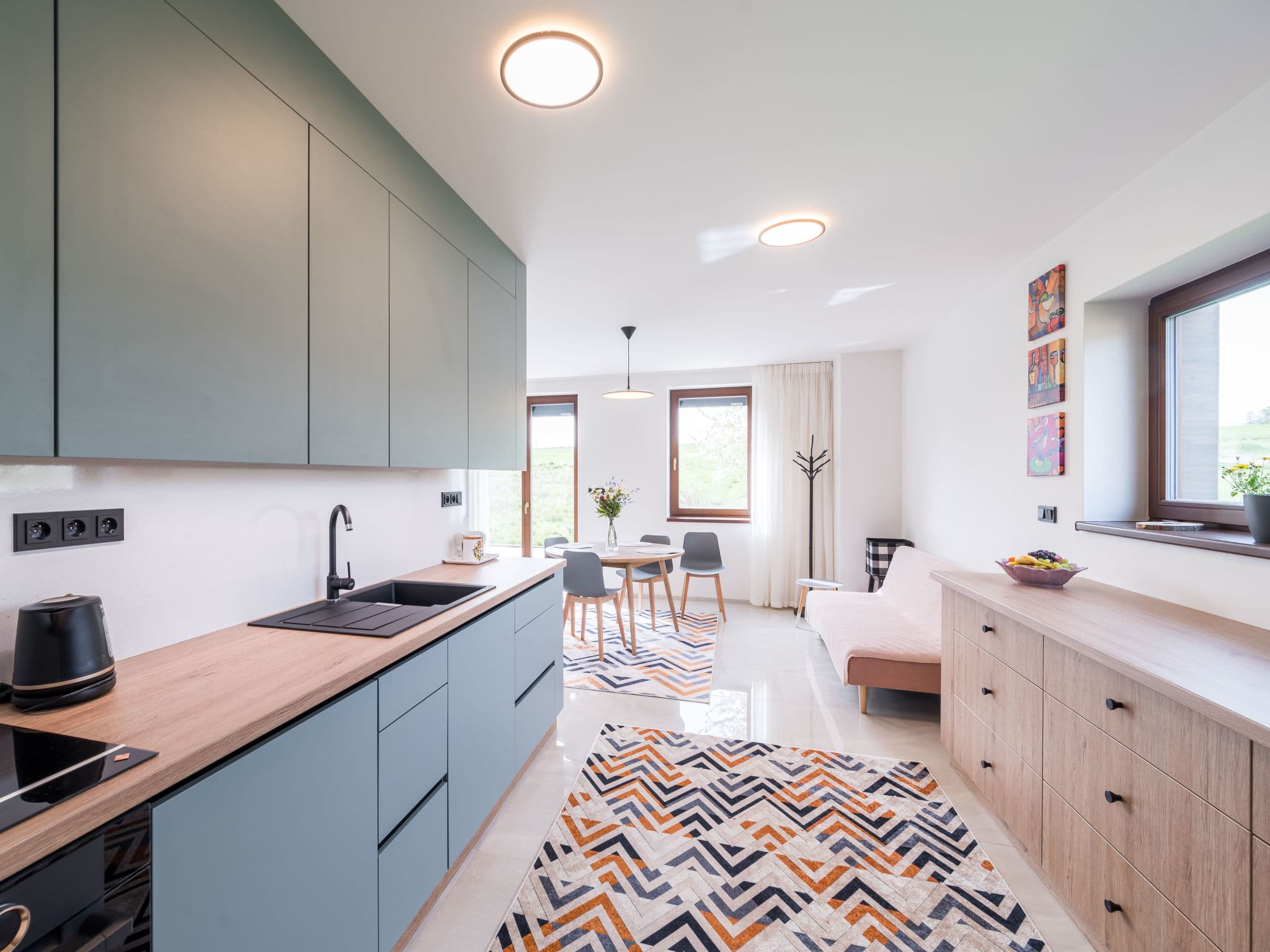 Kitchen / Dining Room