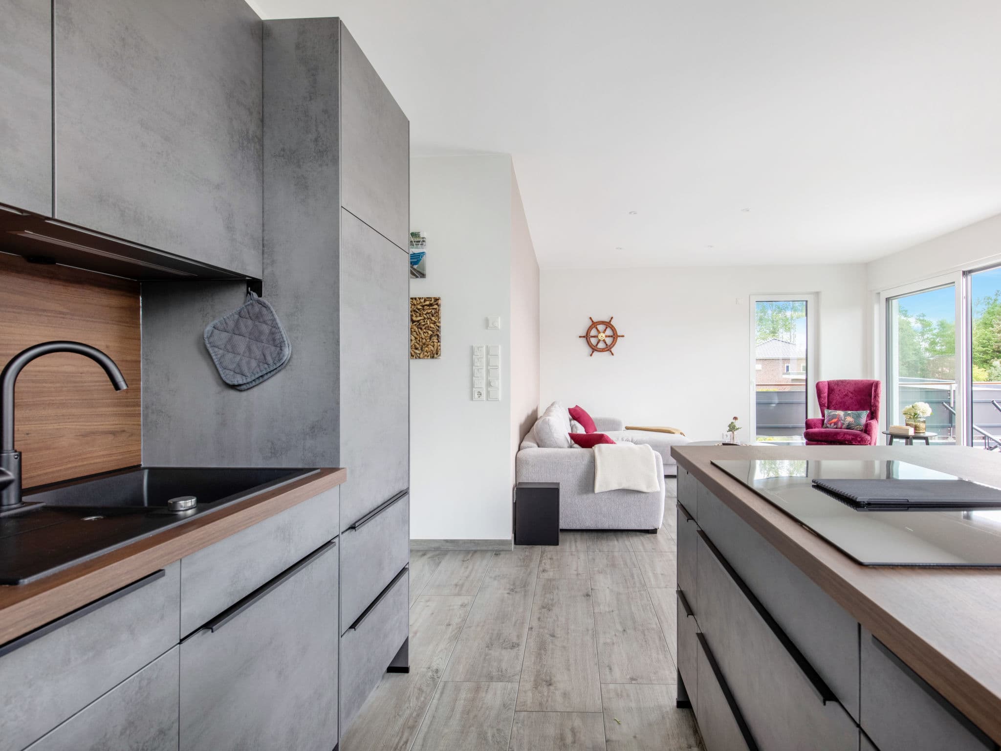 Kitchen / Dining Room