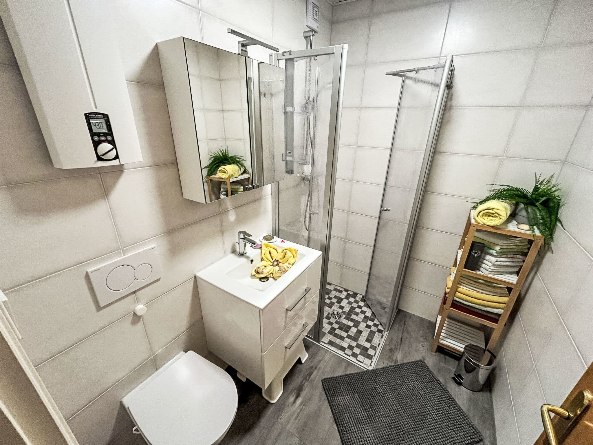 Bathroom / Wellness