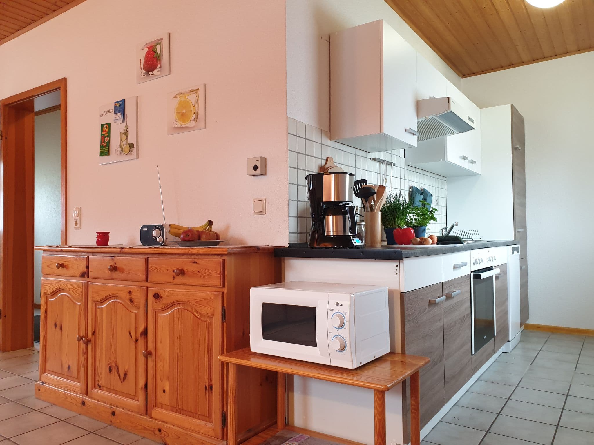 Kitchen / Dining Room