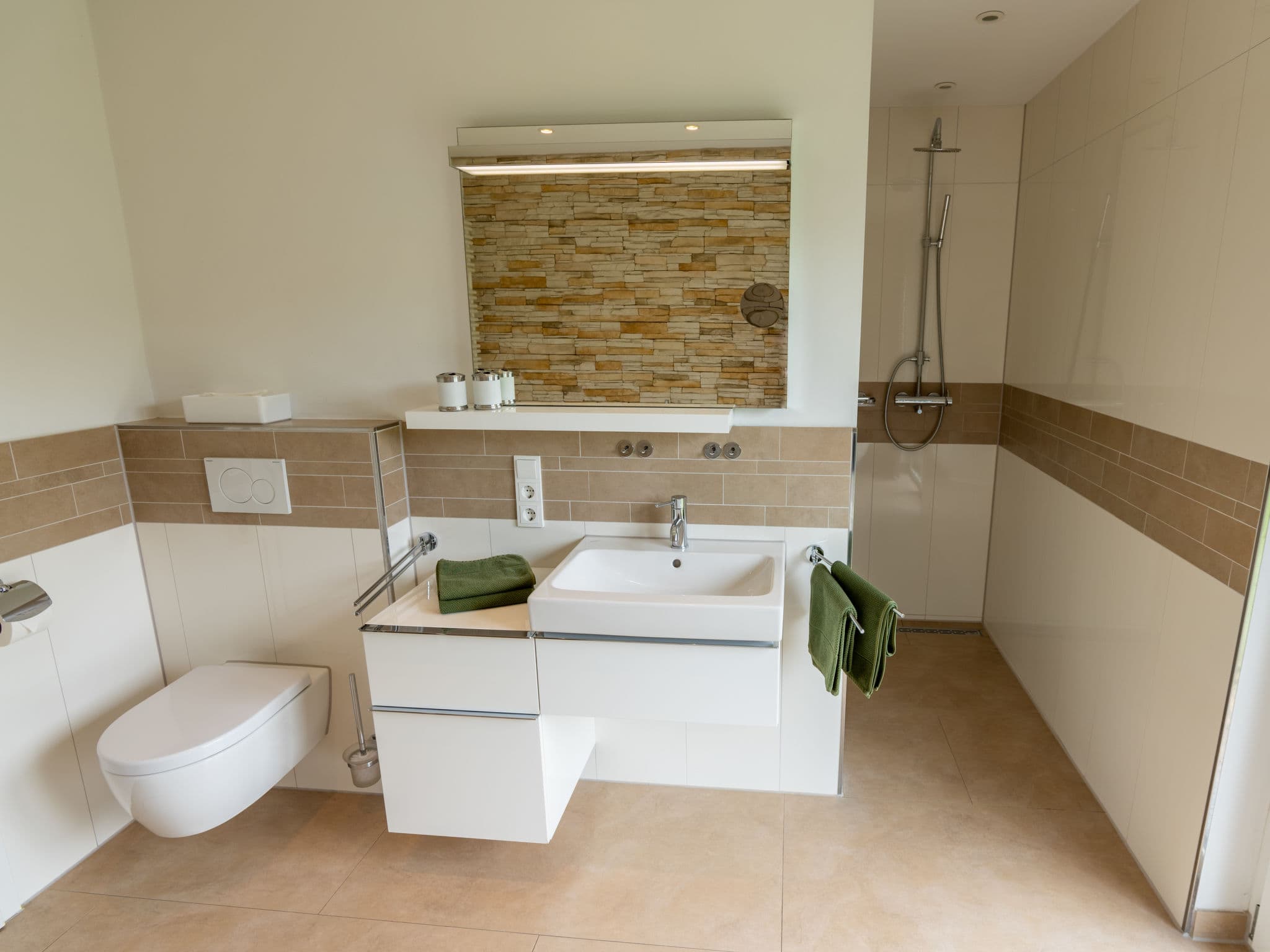 Bathroom / Wellness