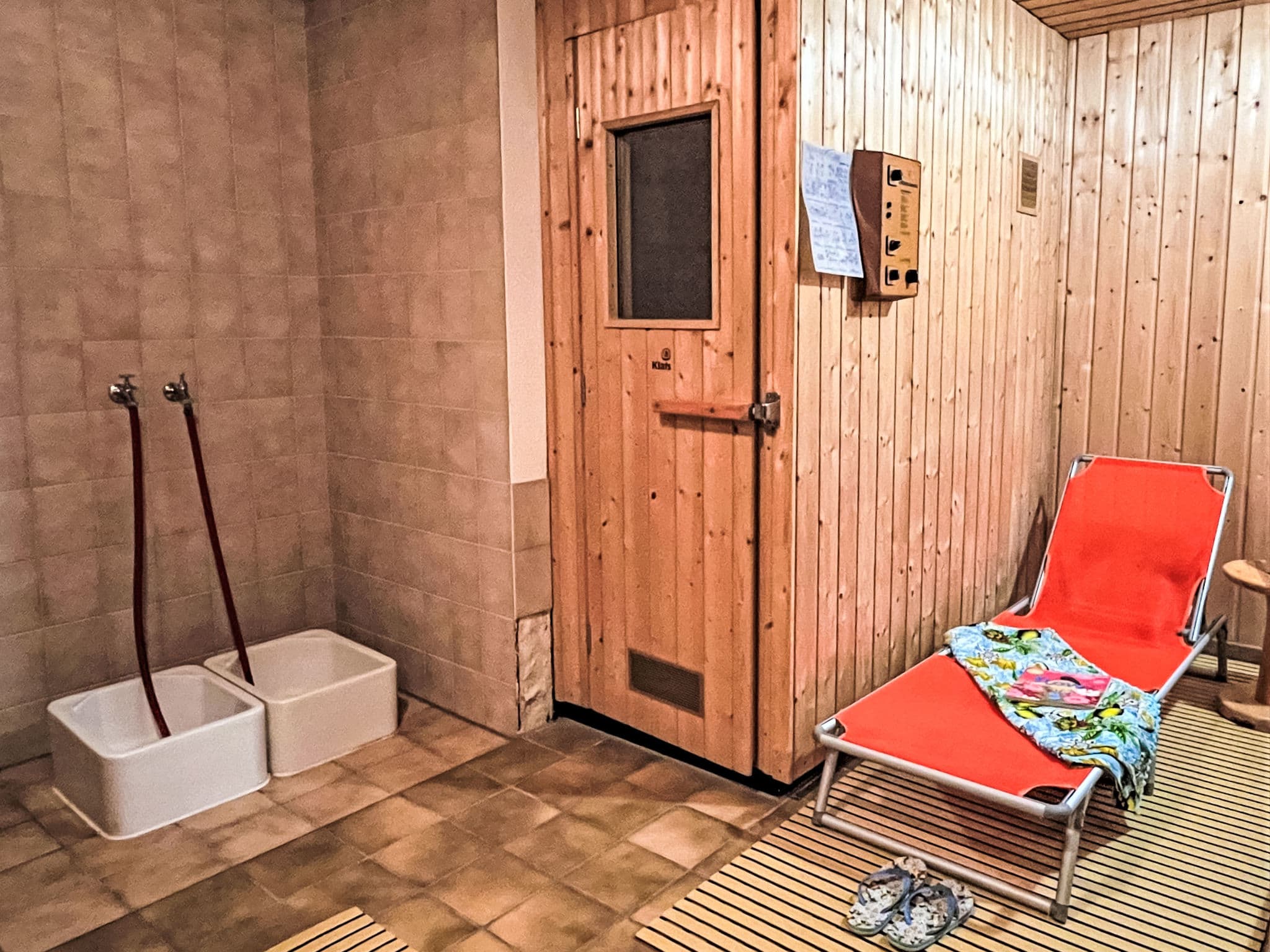 Bathroom / Wellness