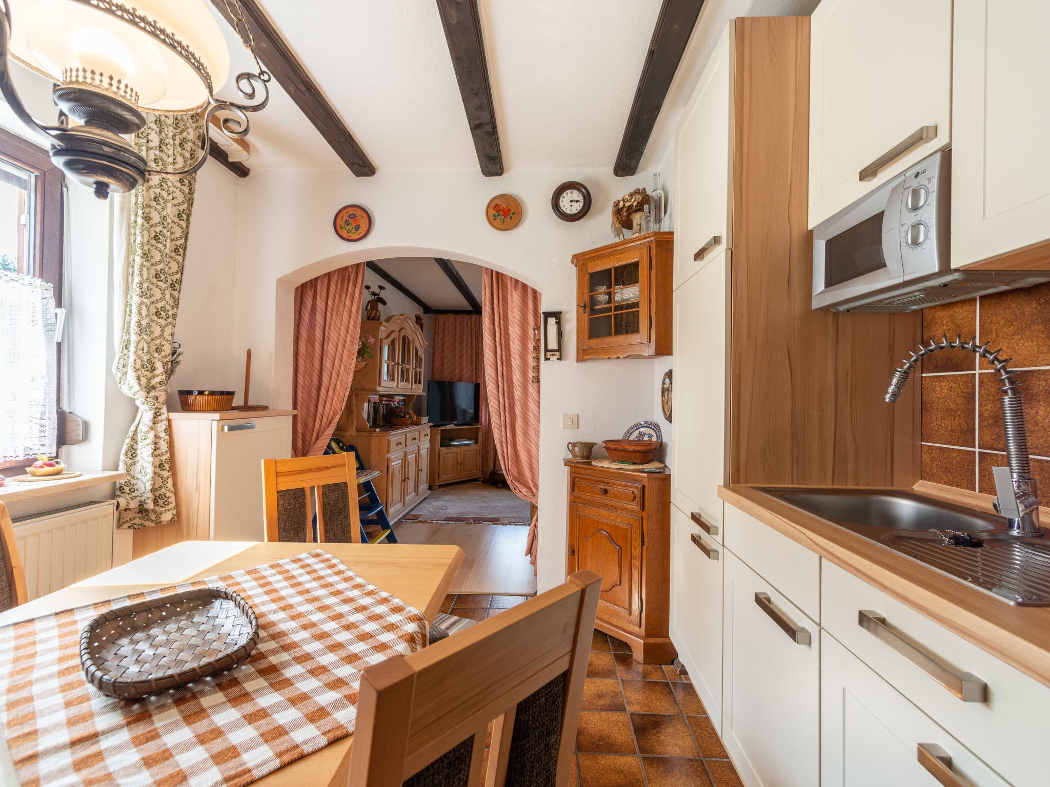 Kitchen / Dining Room