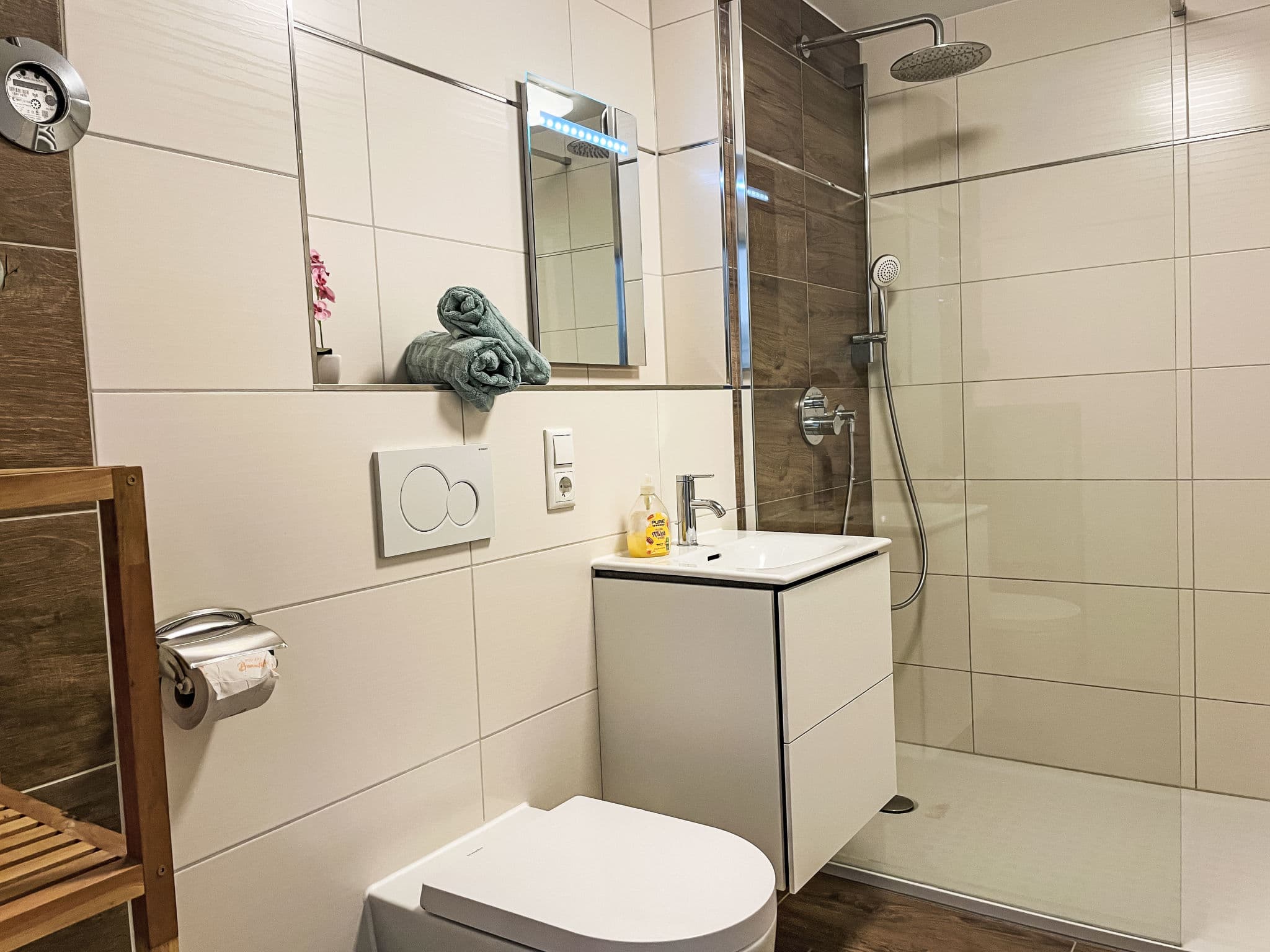 Bathroom / Wellness
