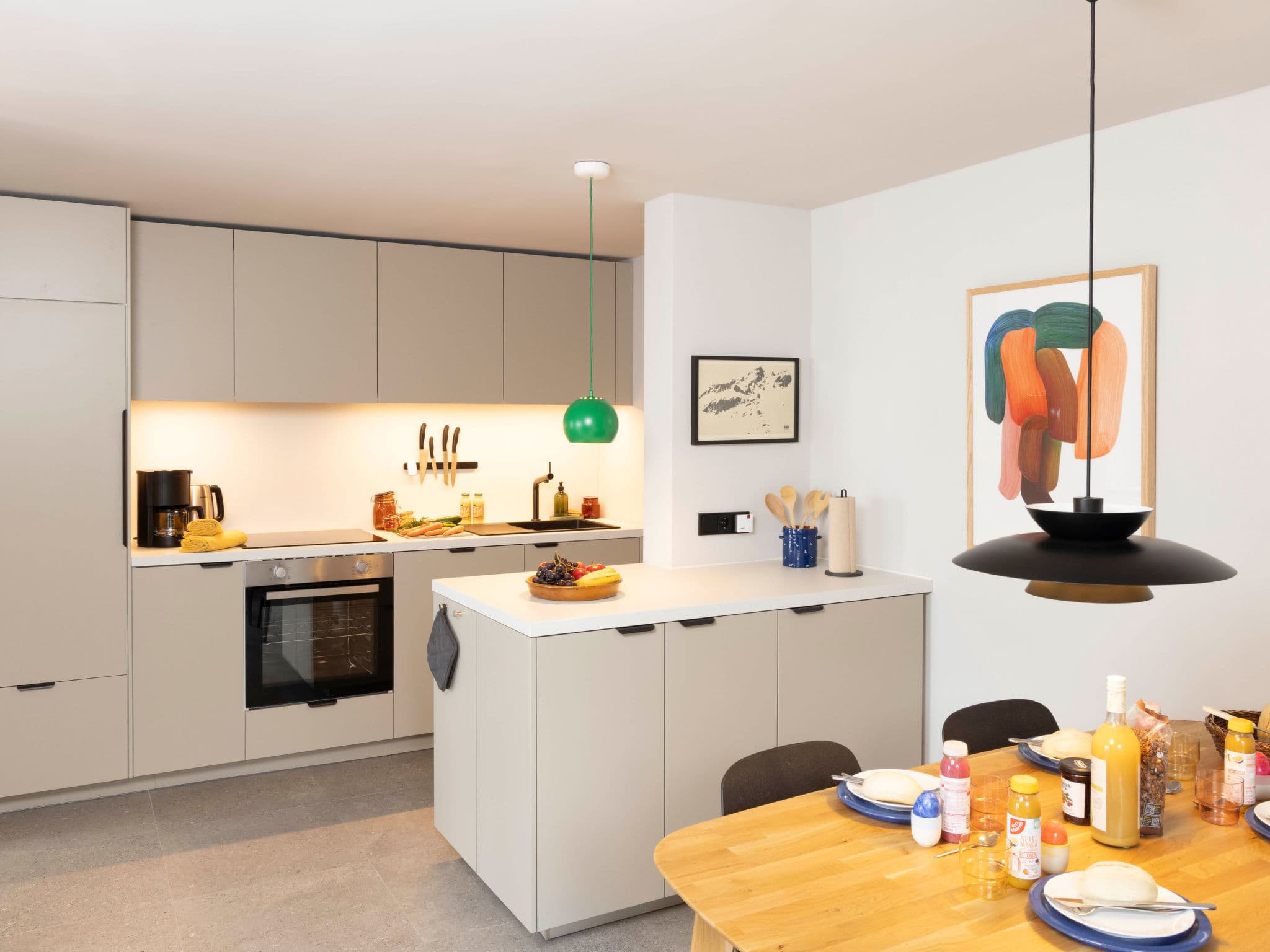 Kitchen / Dining Room