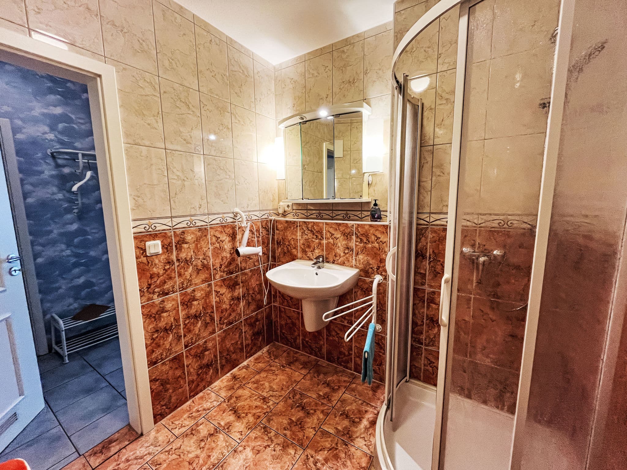 Bathroom / Wellness