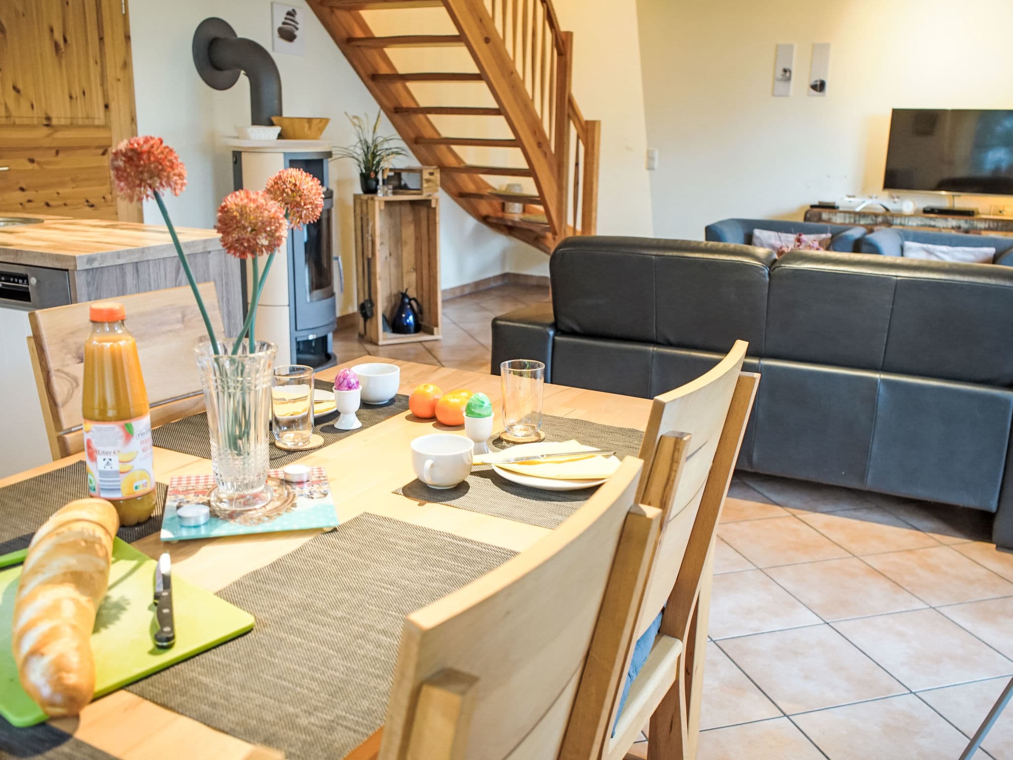 Kitchen / Dining Room
